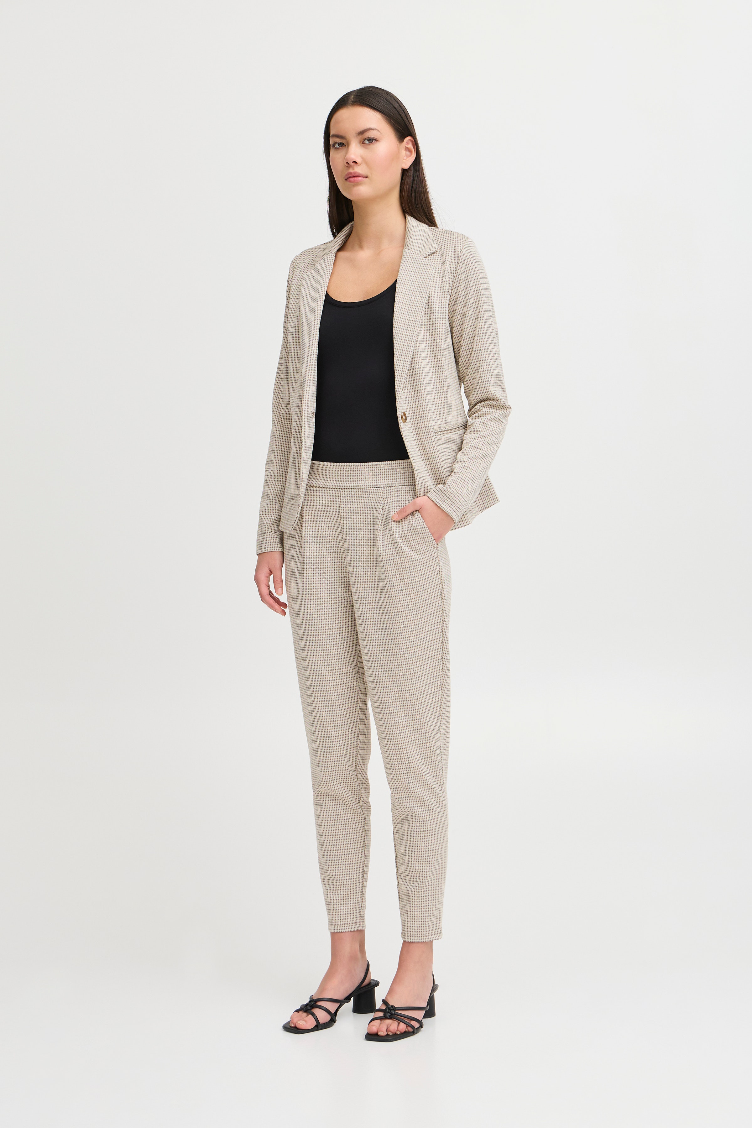 IHKATE Trousers LOOKBOOK FRONT 20115721-130907