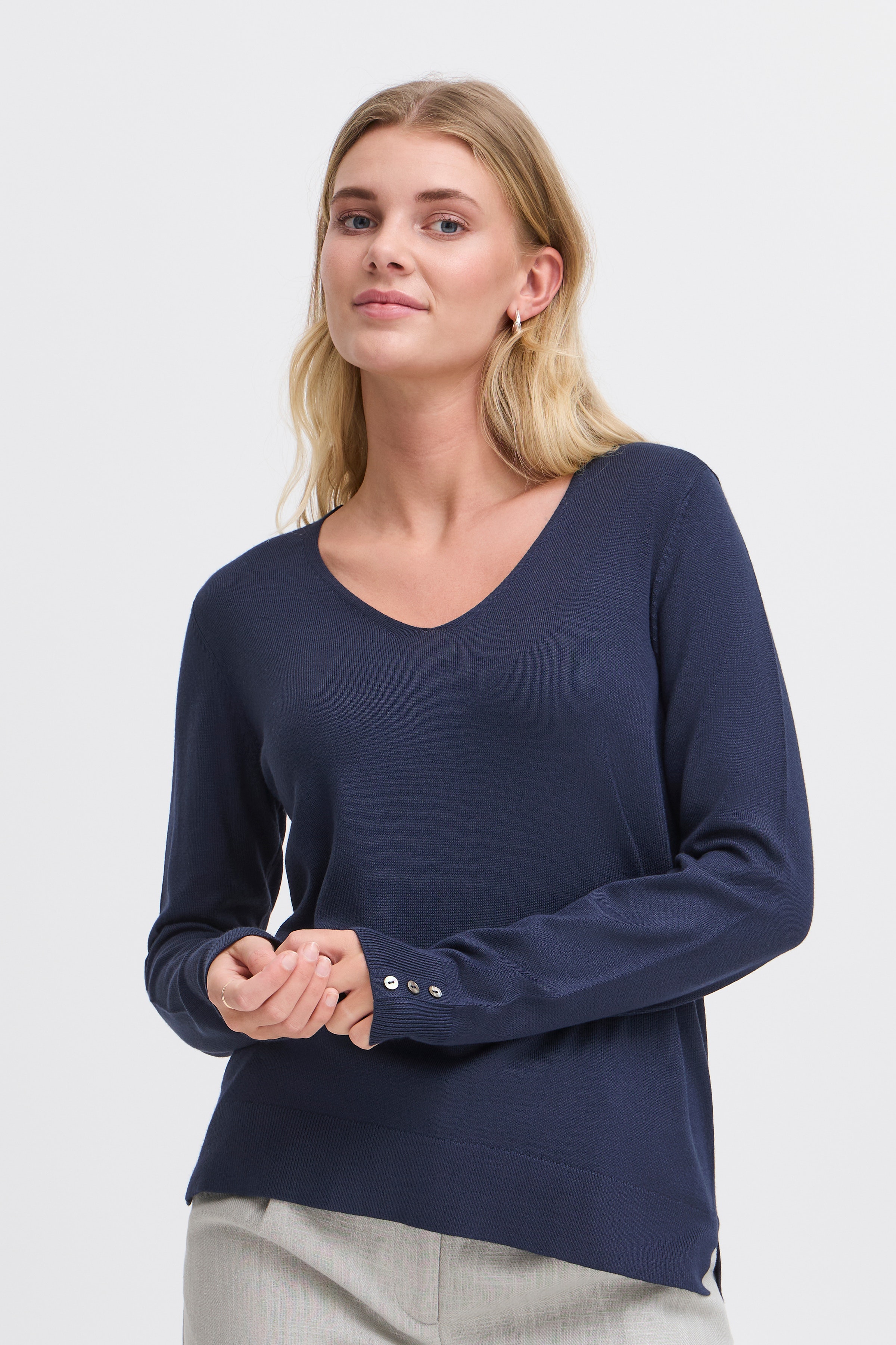 FRCLIA Pullover LOOKBOOK FRONT 20615484-193923