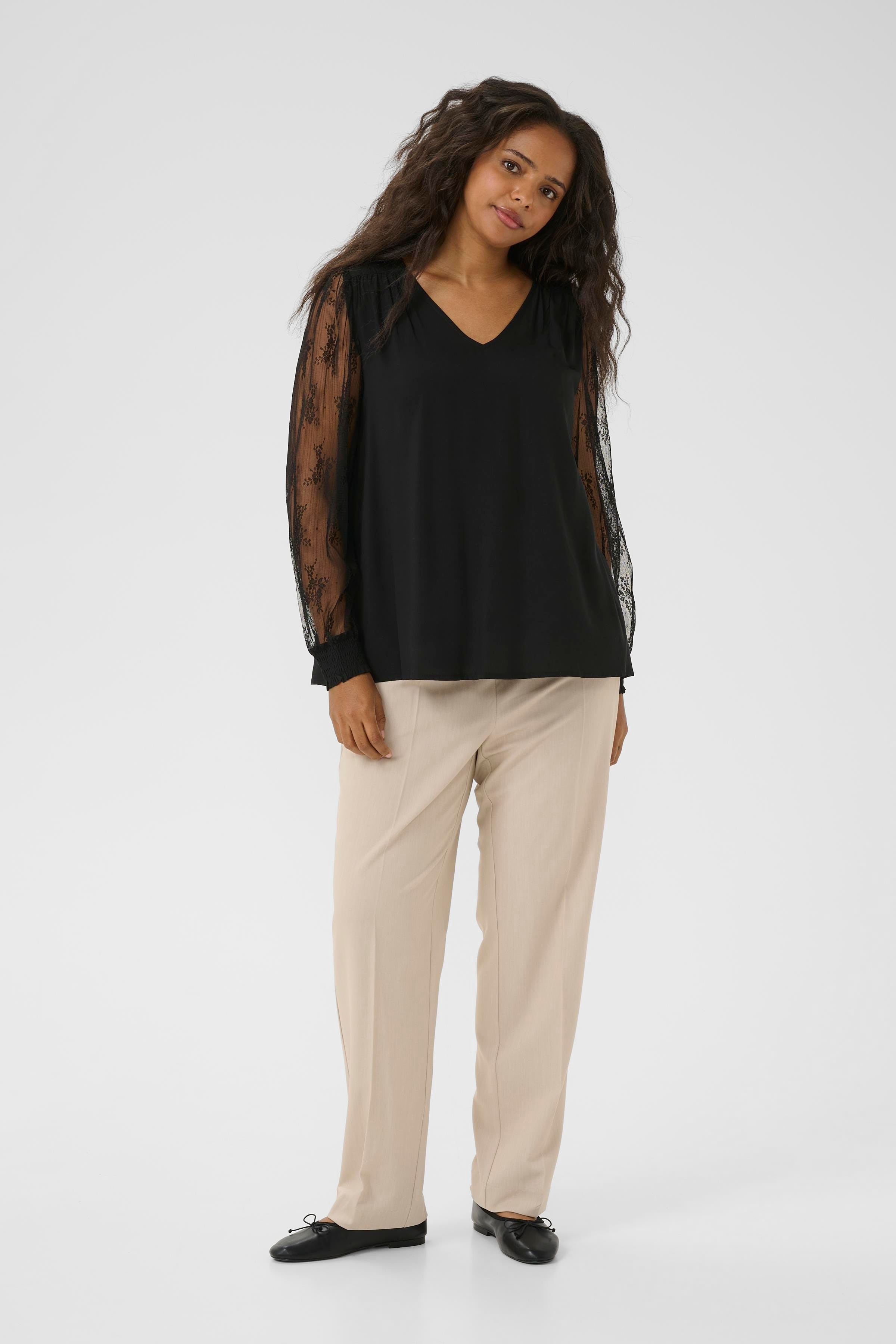 KCfreya Blouse LOOKBOOK FRONT 10583473-100121