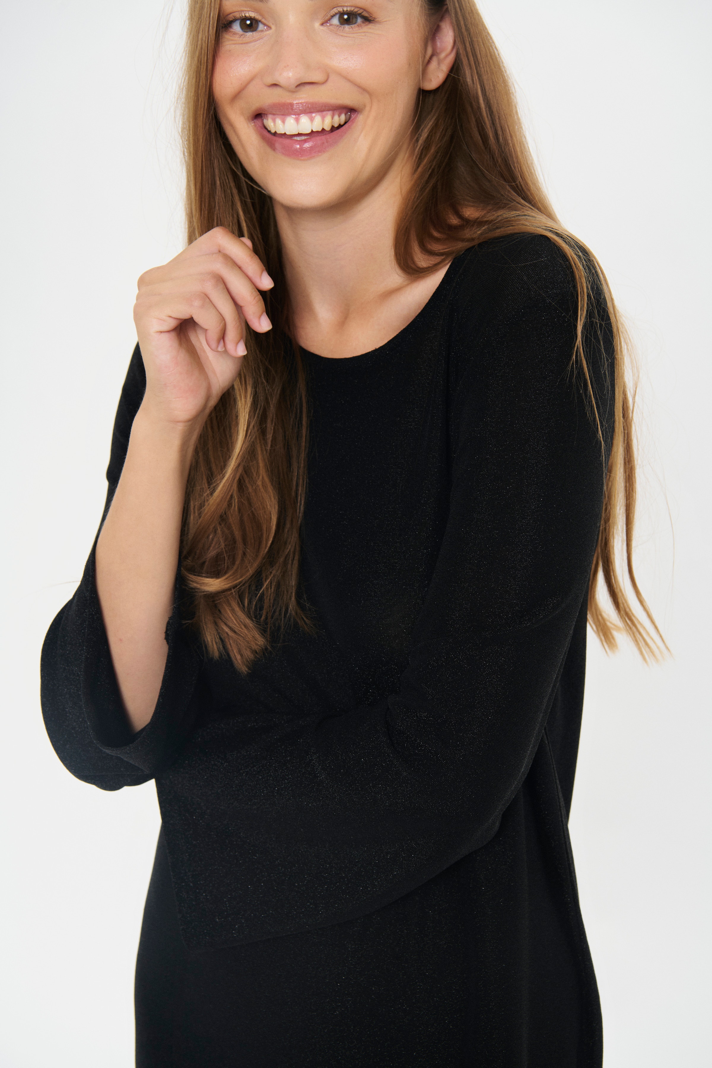 NoriaSZ Kjole LOOKBOOK DETAIL 30514629-193911