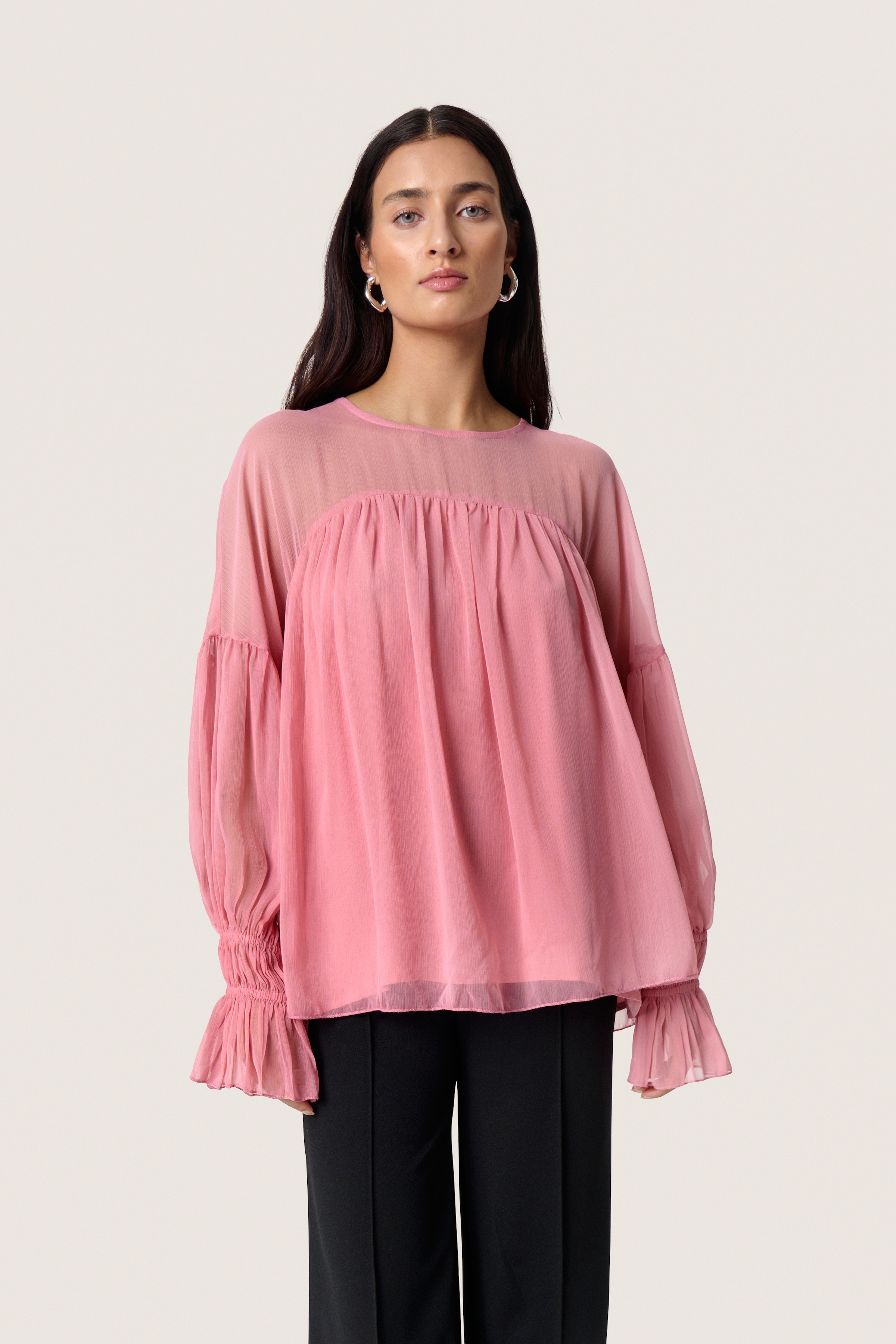 SLHarietta Bluse LOOKBOOK FRONT 30408815-161712