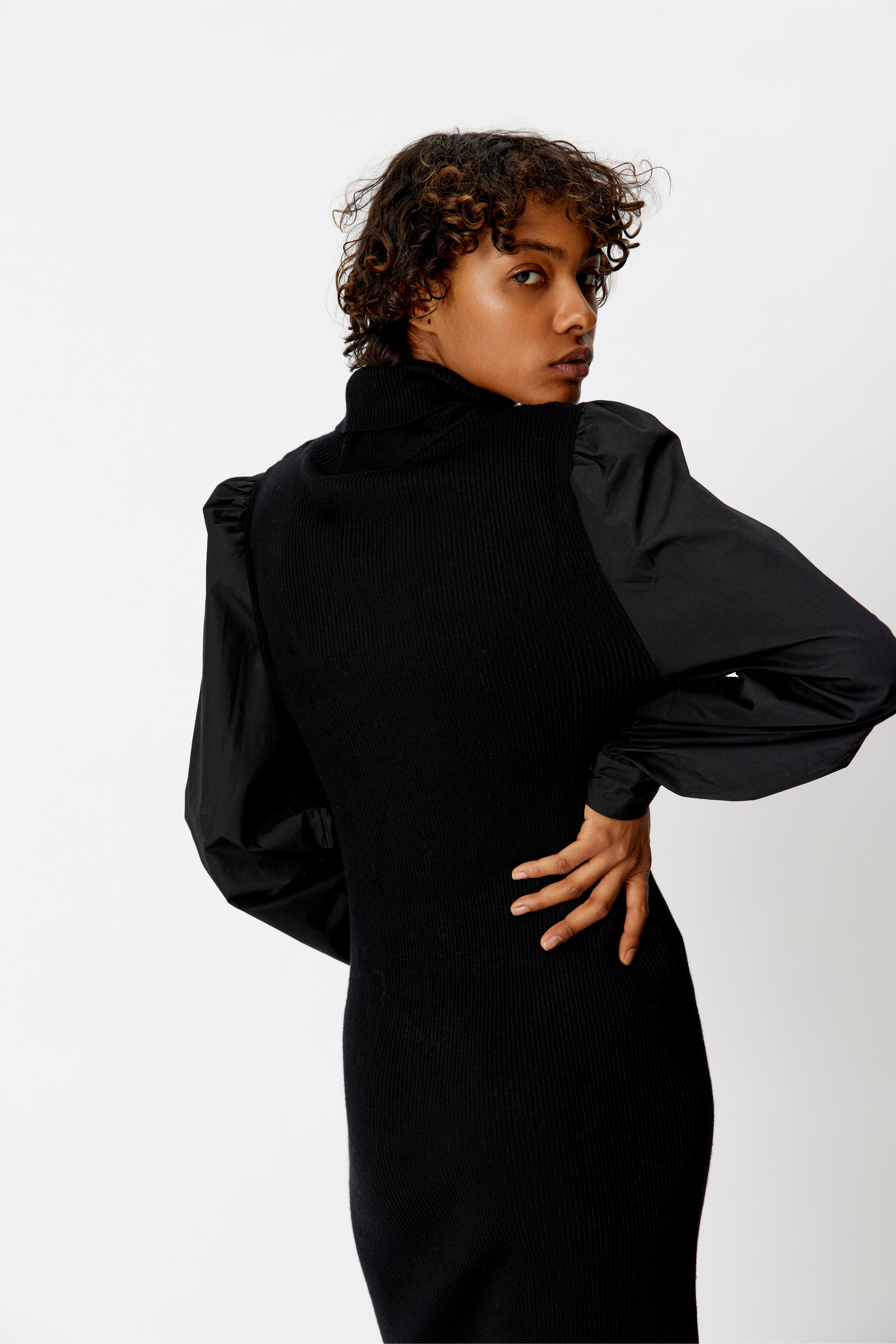 SisiGZ Kjole LOOKBOOK BACK 10905579-100017