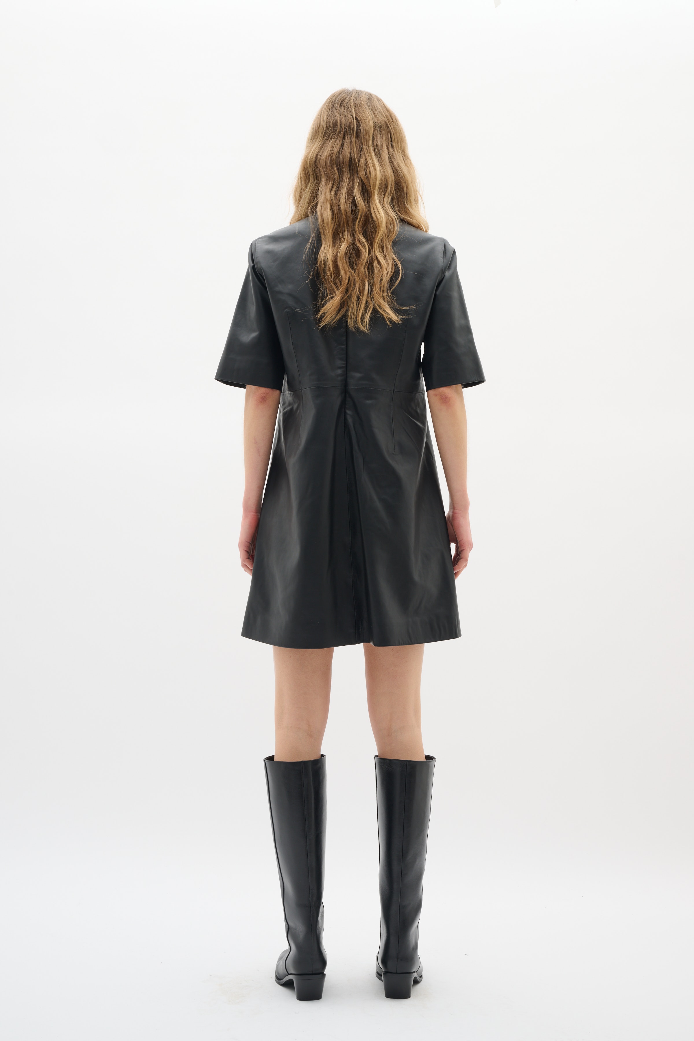 BrodiaIW Kjole LOOKBOOK FRONT 30110998-194008
