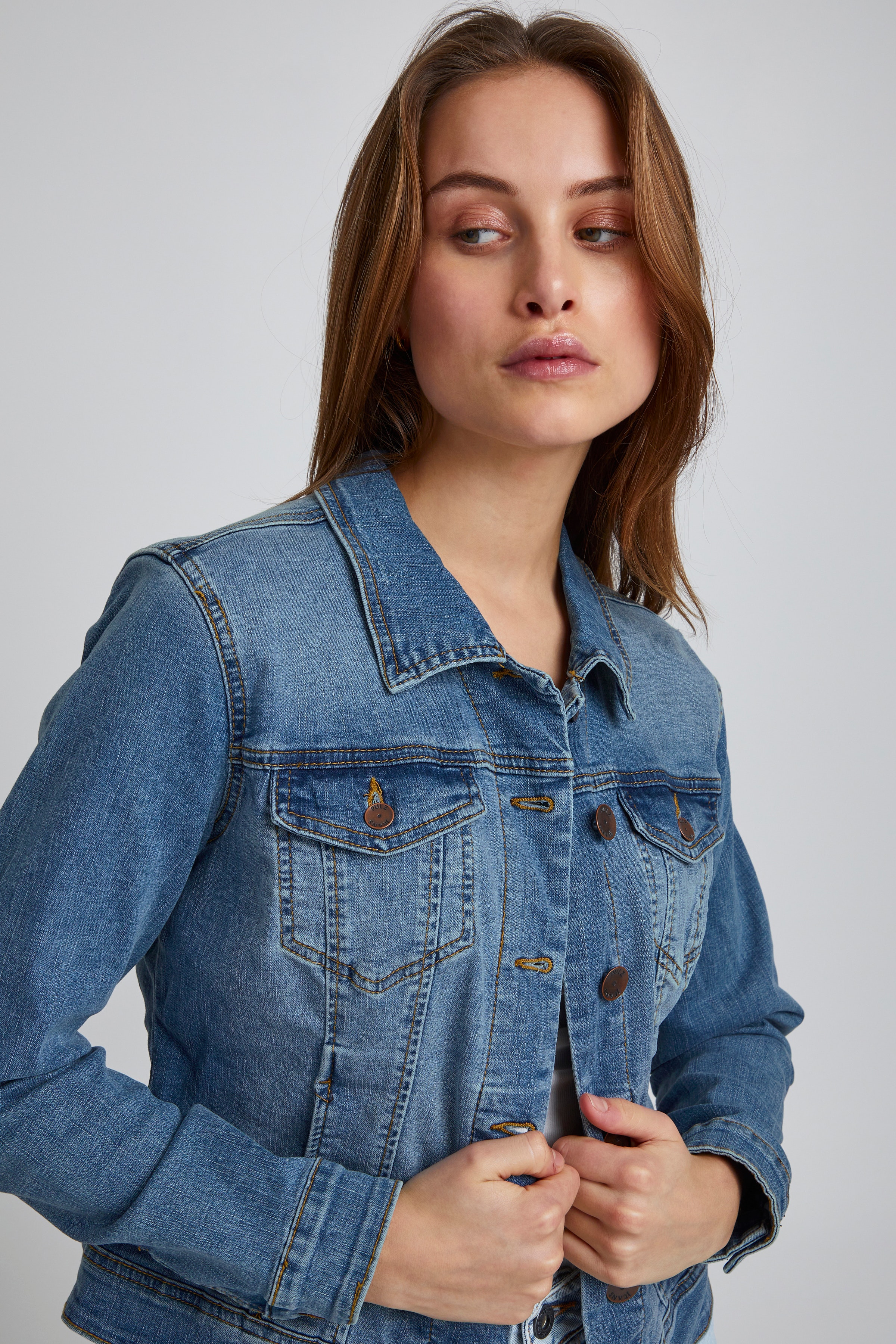 PzSira Denim Jacket LOOKBOOK DETAIL 50205212-200008