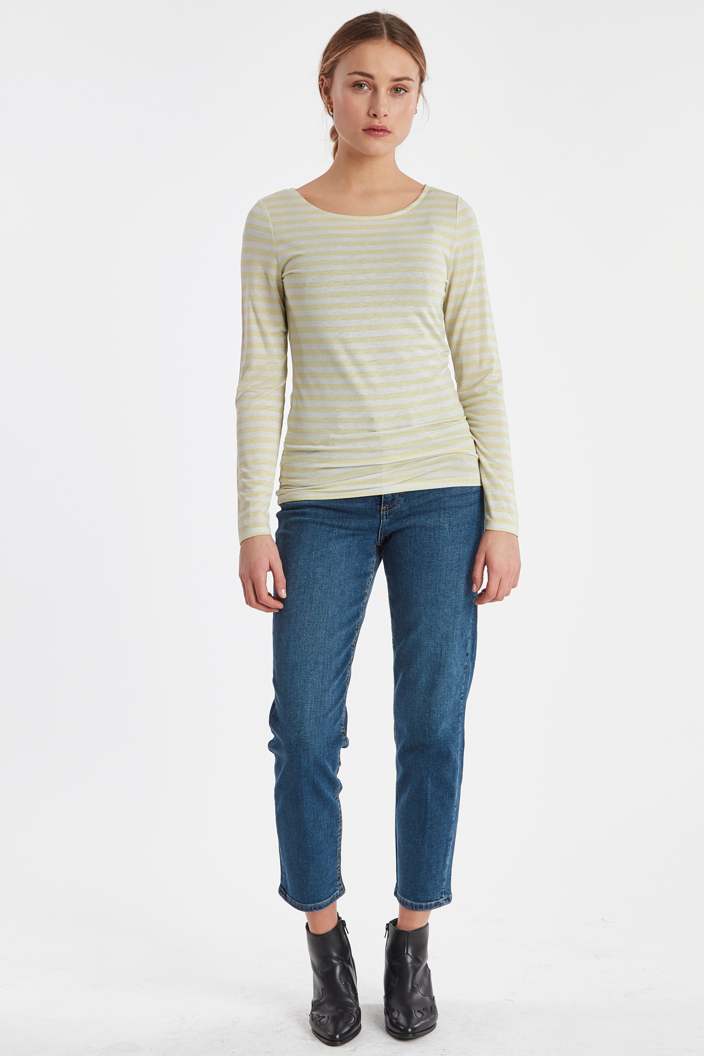 Langærmet T-shirt LOOKBOOK FRONT 20111048-17010