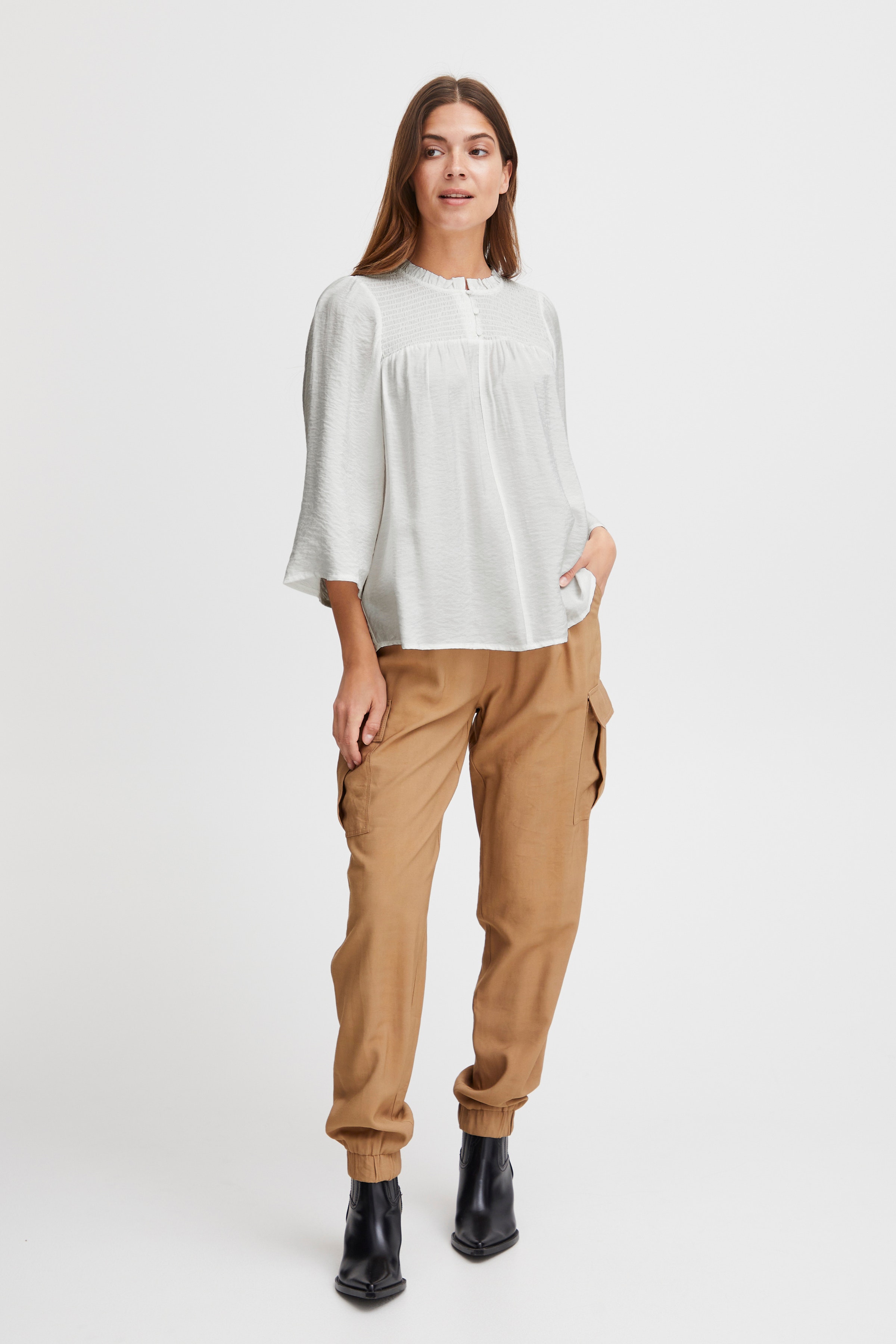 FRMISA Blus LOOKBOOK FRONT 20612436-110602