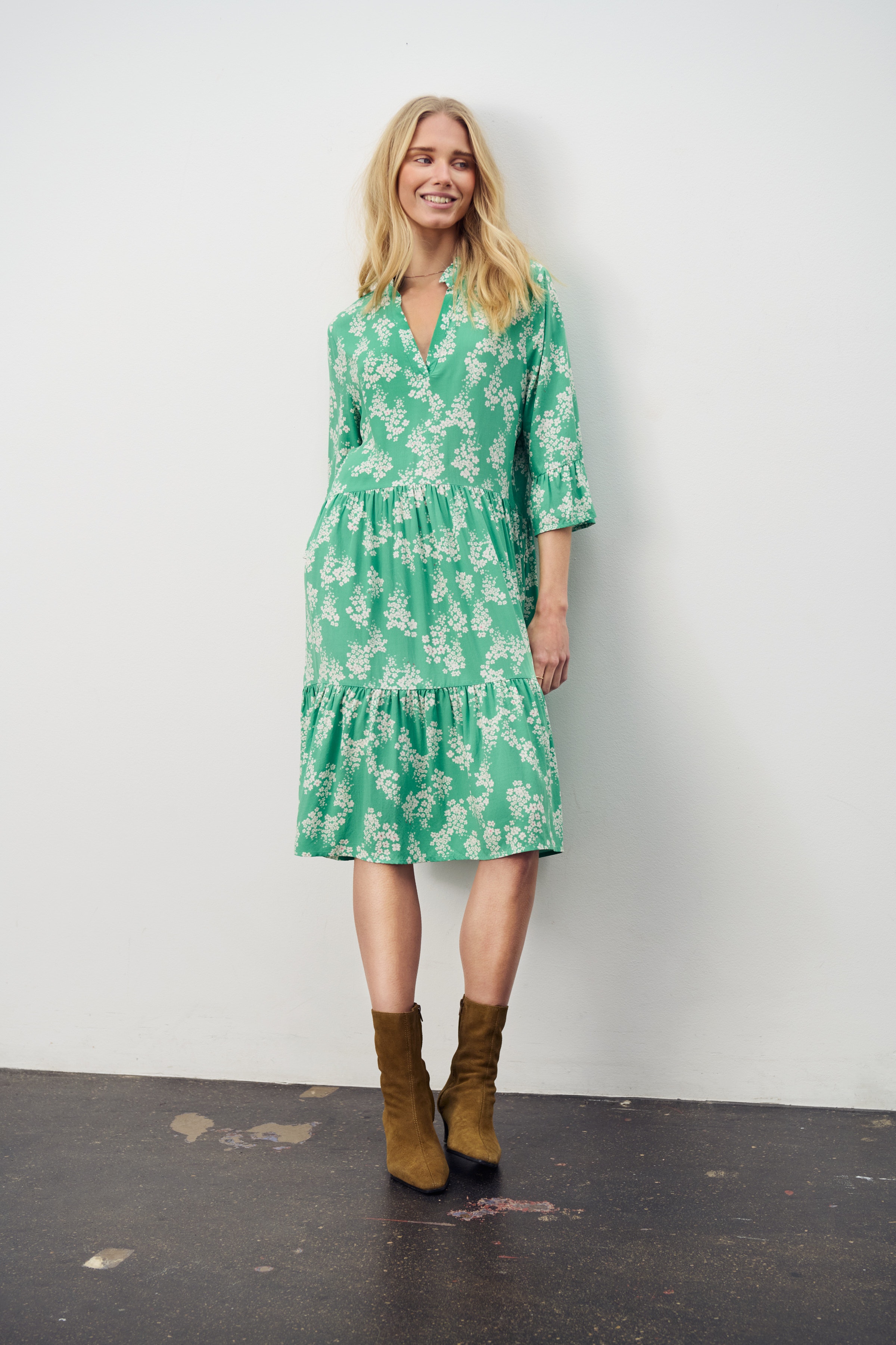 EdaSZ Kjole LOCATION NONE 30510220-303973