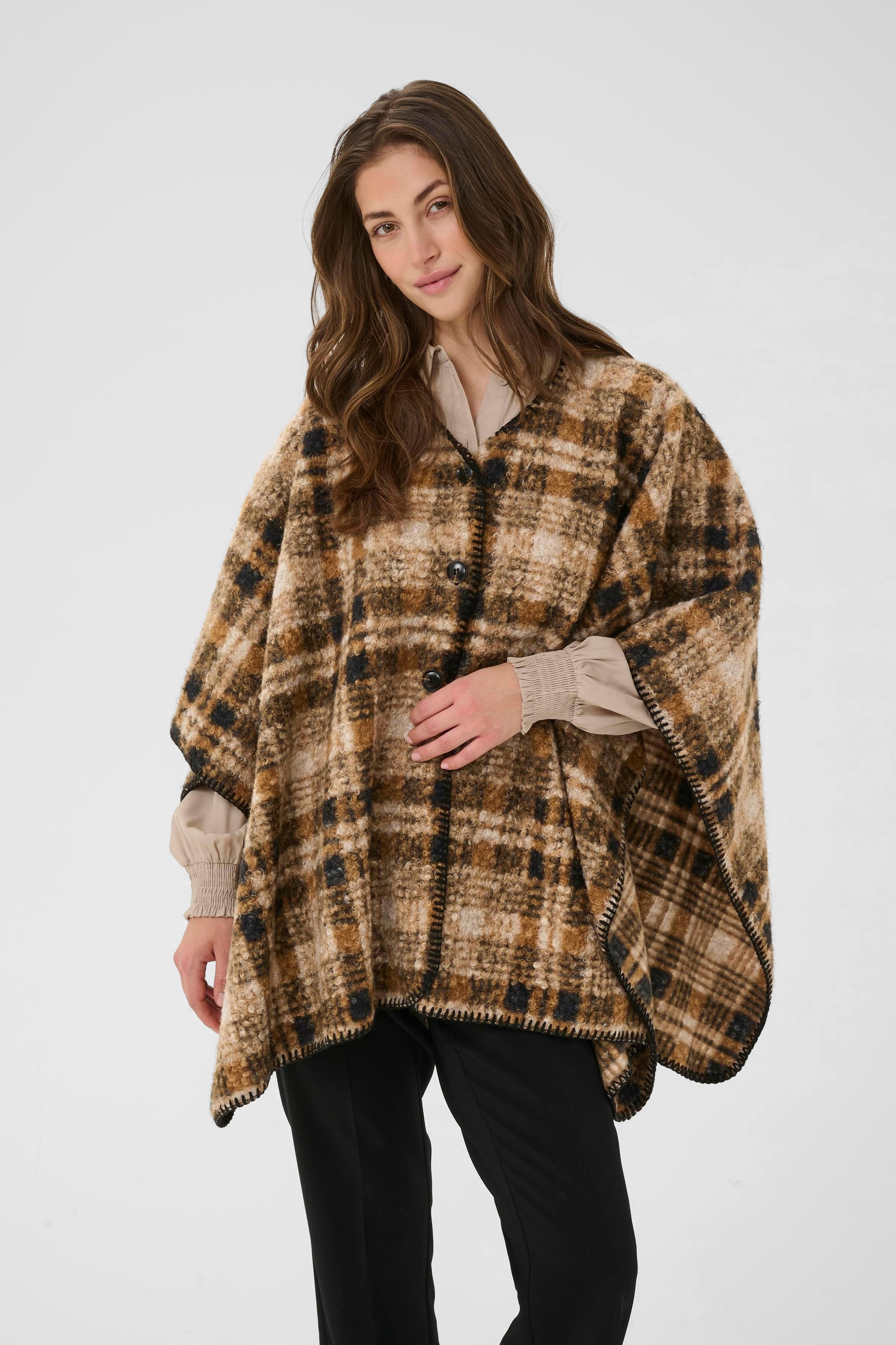 CROms Cape LOOKBOOK FRONT 10614518-108630