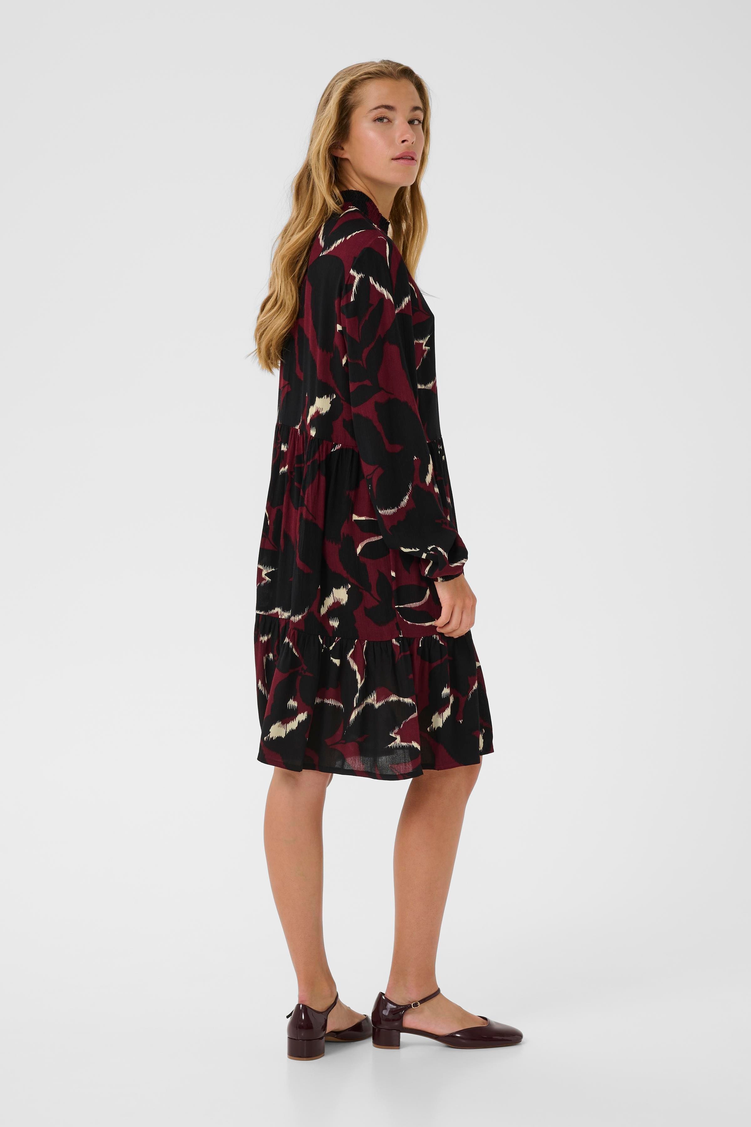 KAlinda Kjole LOOKBOOK BACK 10510741-108224