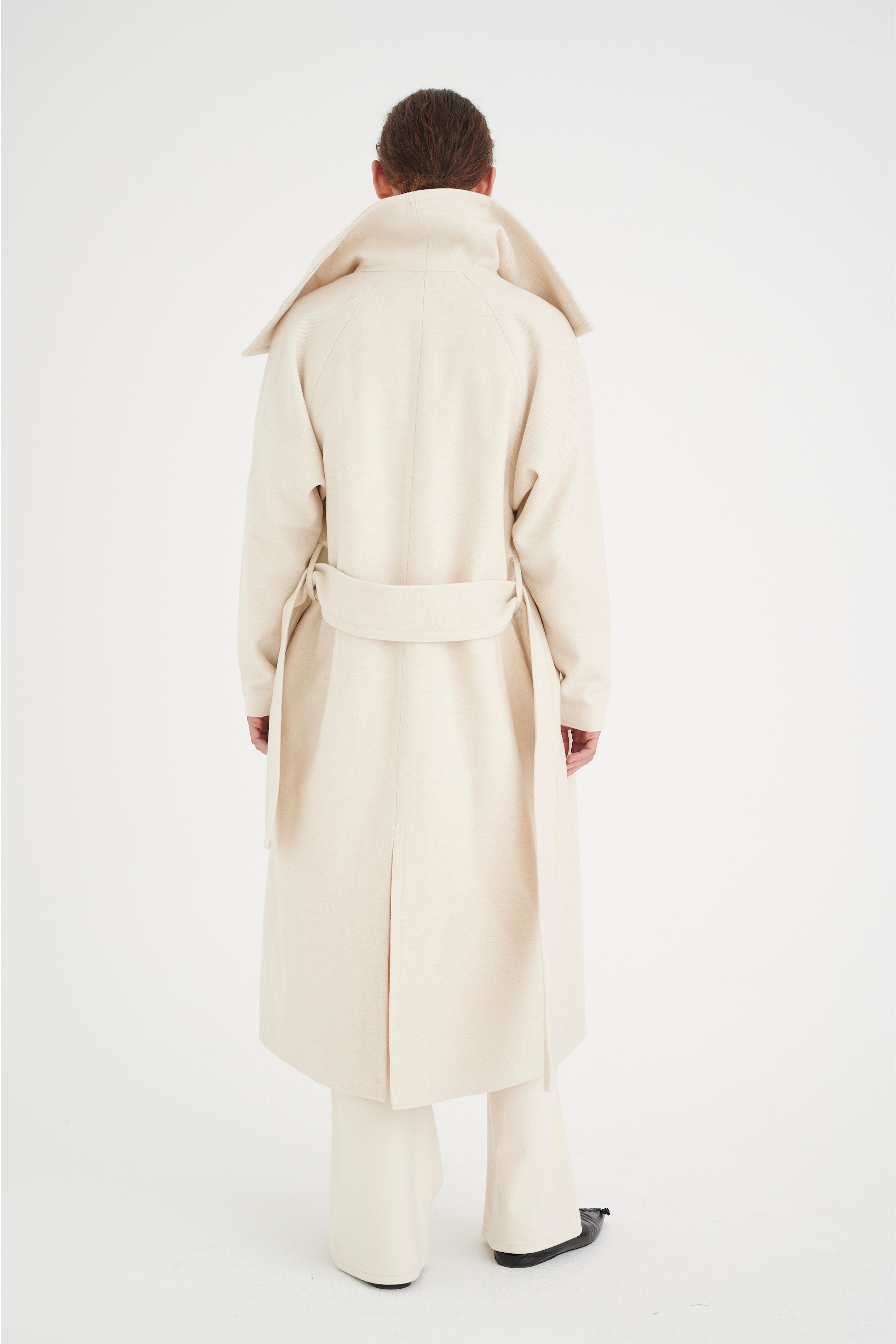 CociIW Coat LOOKBOOK BACK 30106457-300597