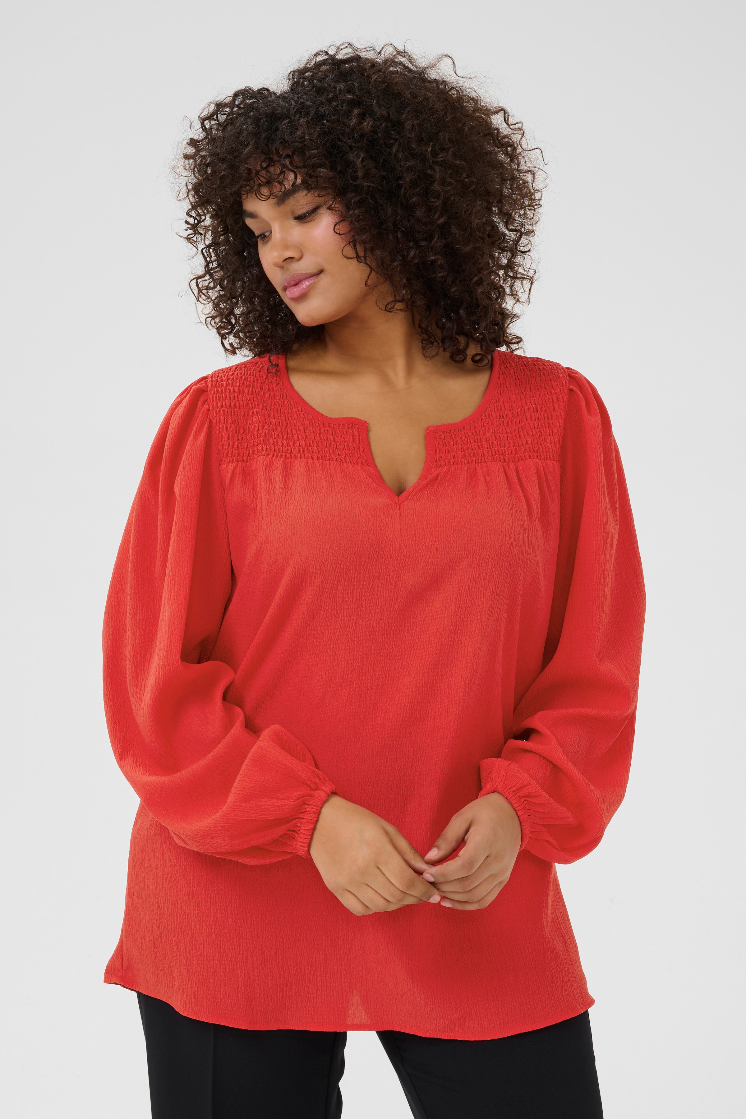 KClunda Blouse LOOKBOOK FRONT 10583338-191664