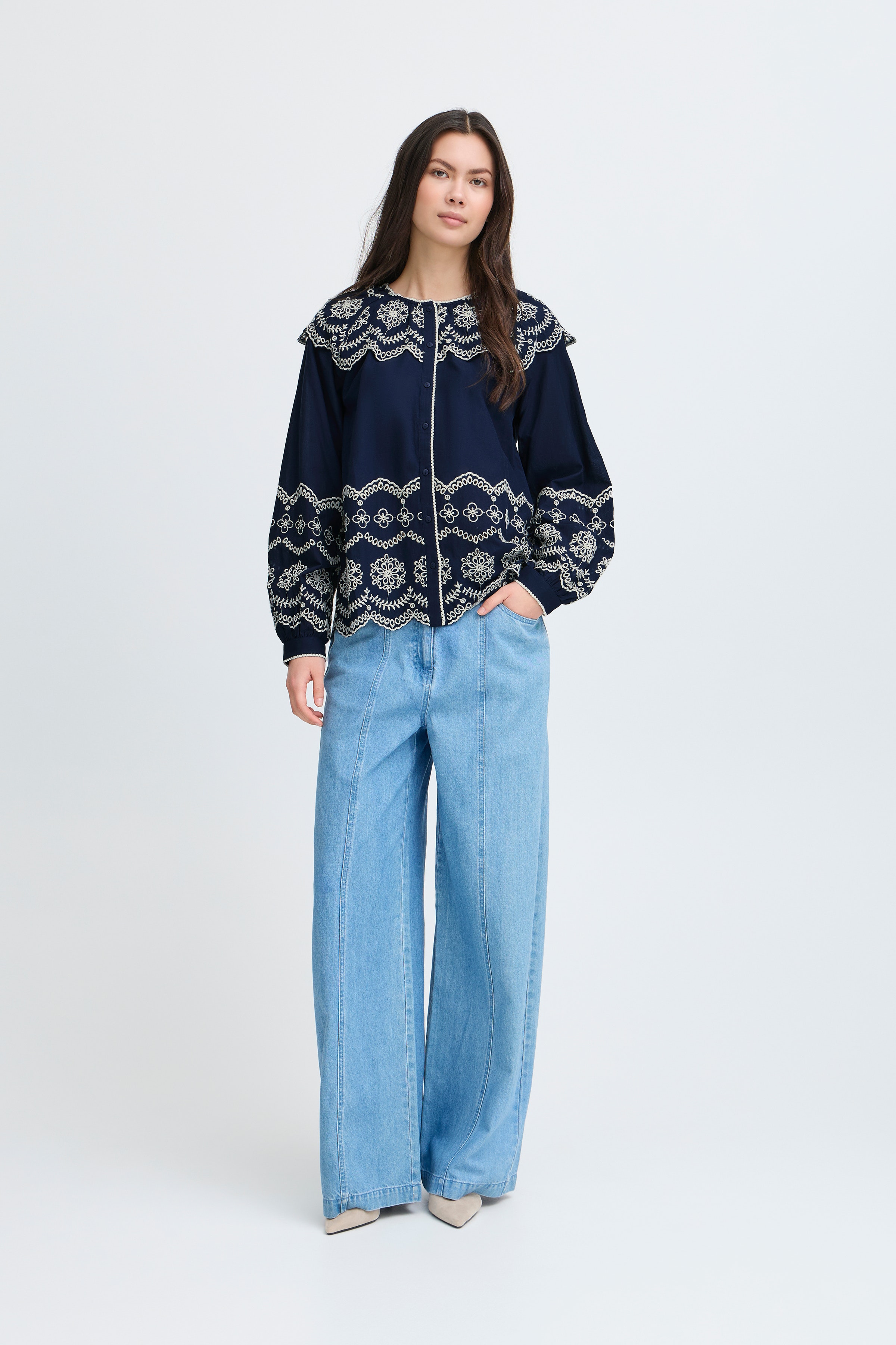 IRTANJA Overhemd LOOKBOOK FRONT 20124027-193831