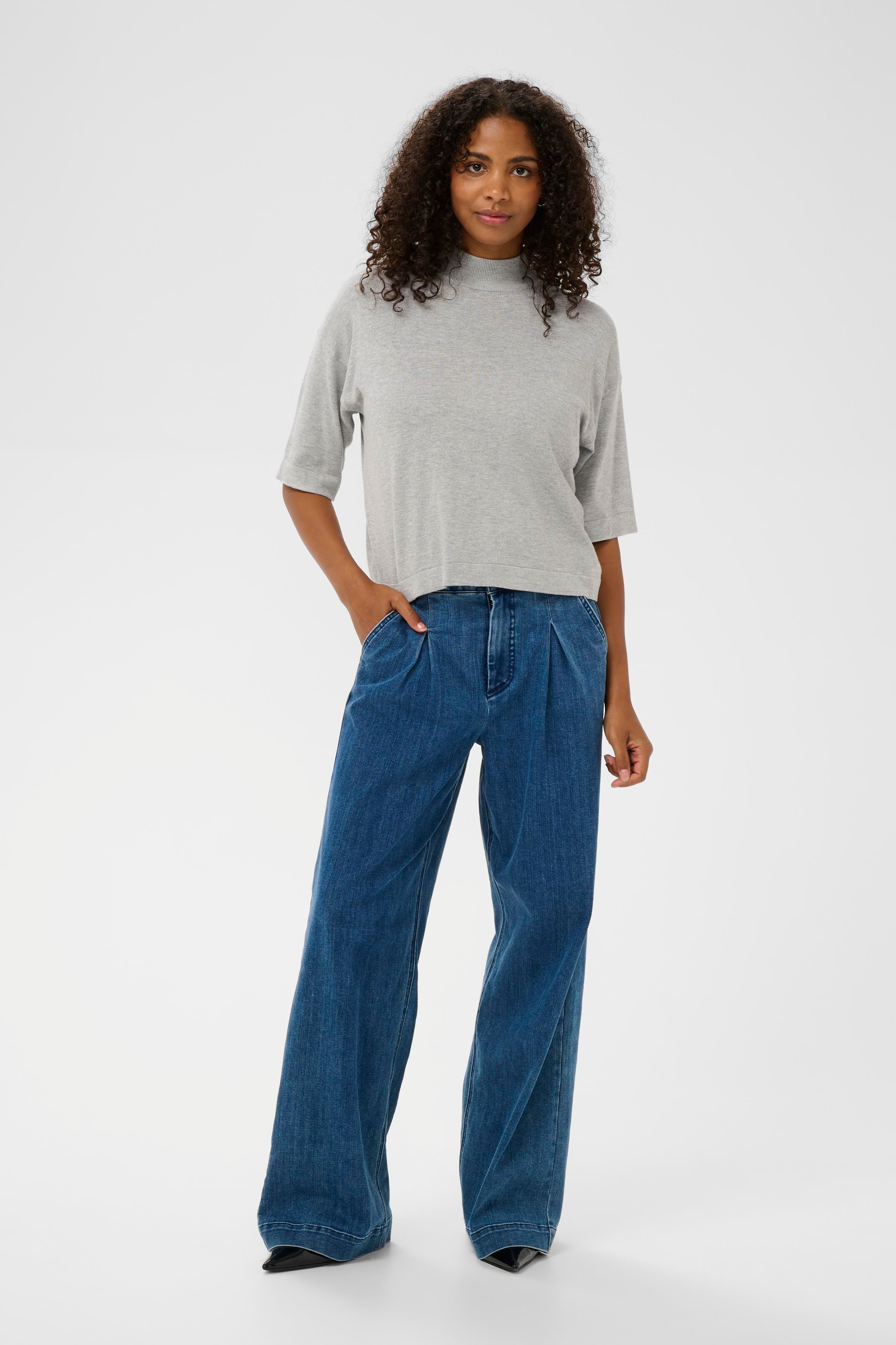 KAlizza Pullover LOOKBOOK FRONT 10509536-100126