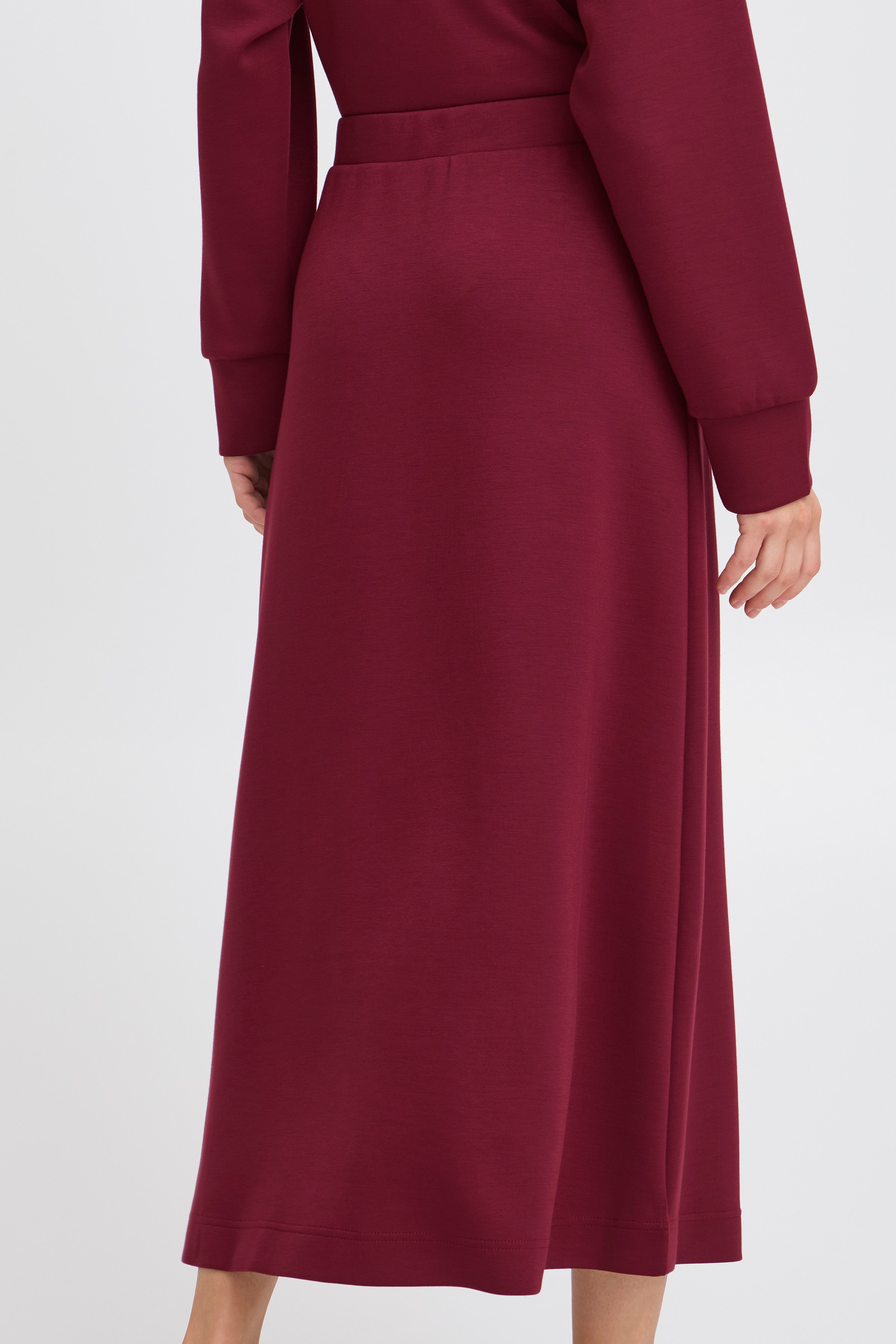 BYPUSTI Skjørt LOOKBOOK DETAIL 20818051-191627
