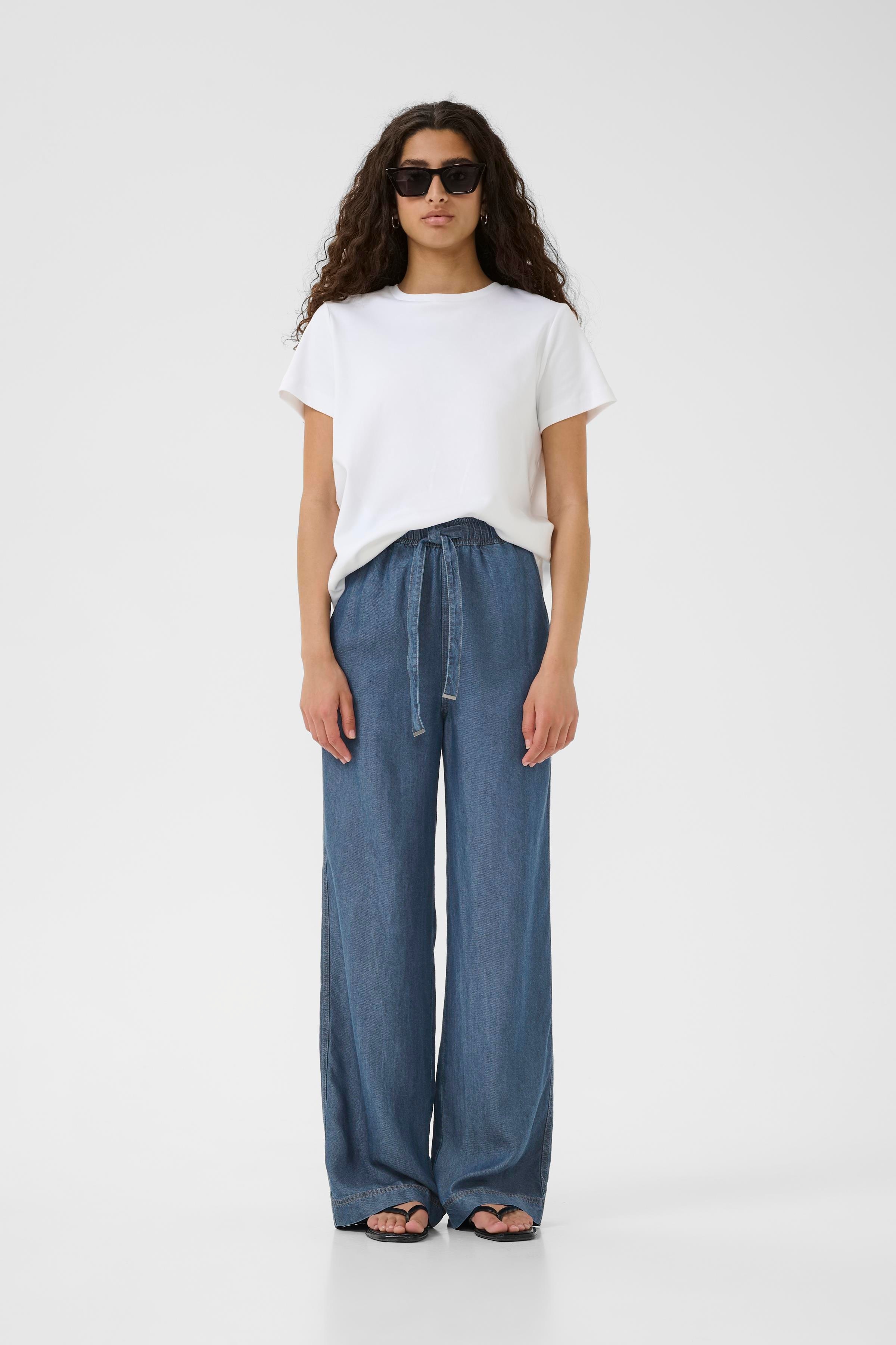 PhilipaIW Byxor LOOKBOOK FRONT 30109178-301979
