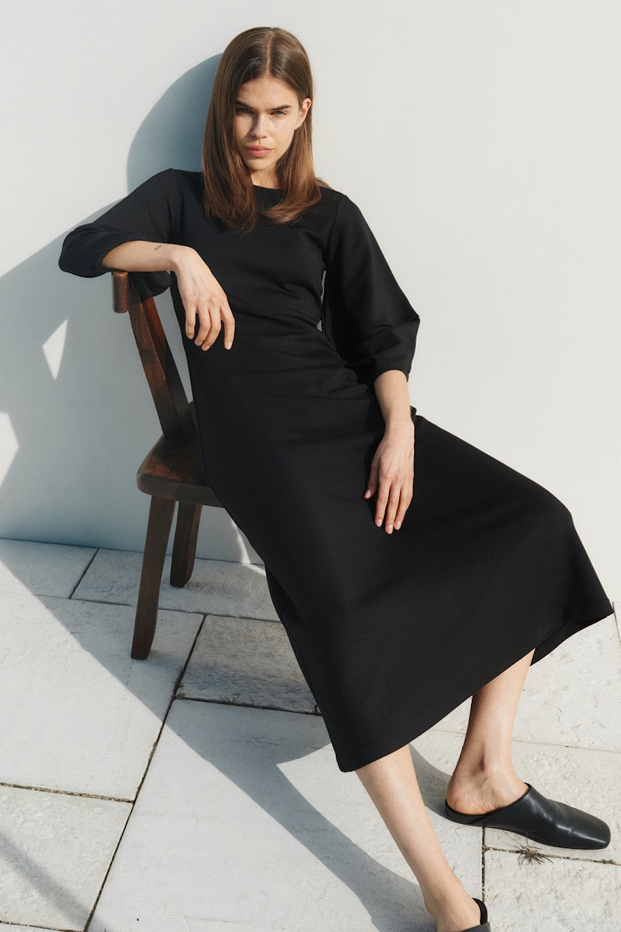 PariIW Kjole LOCATION NONE 30110590-194008