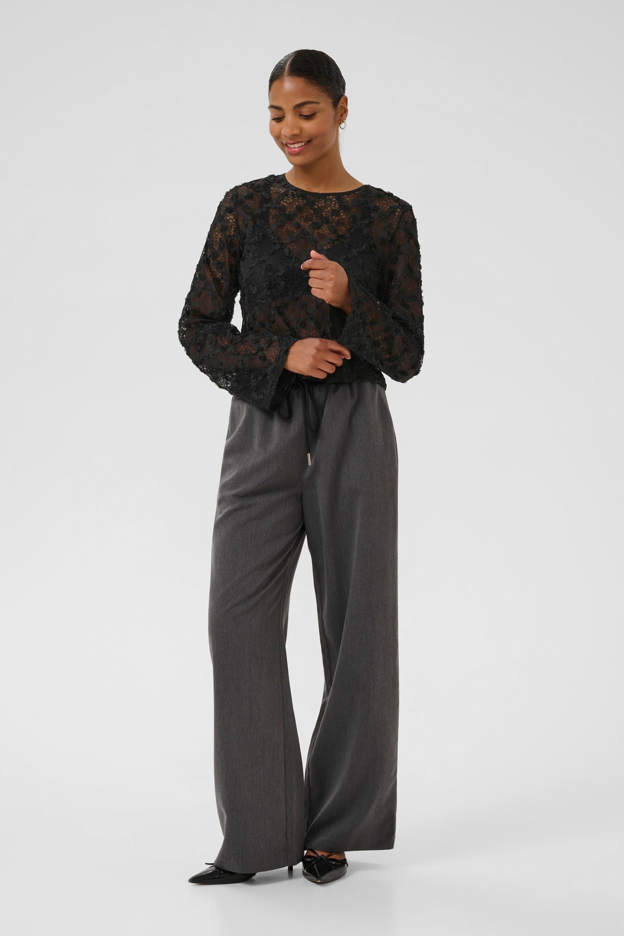 KArosie Bluse LOOKBOOK FRONT 10510670-100121