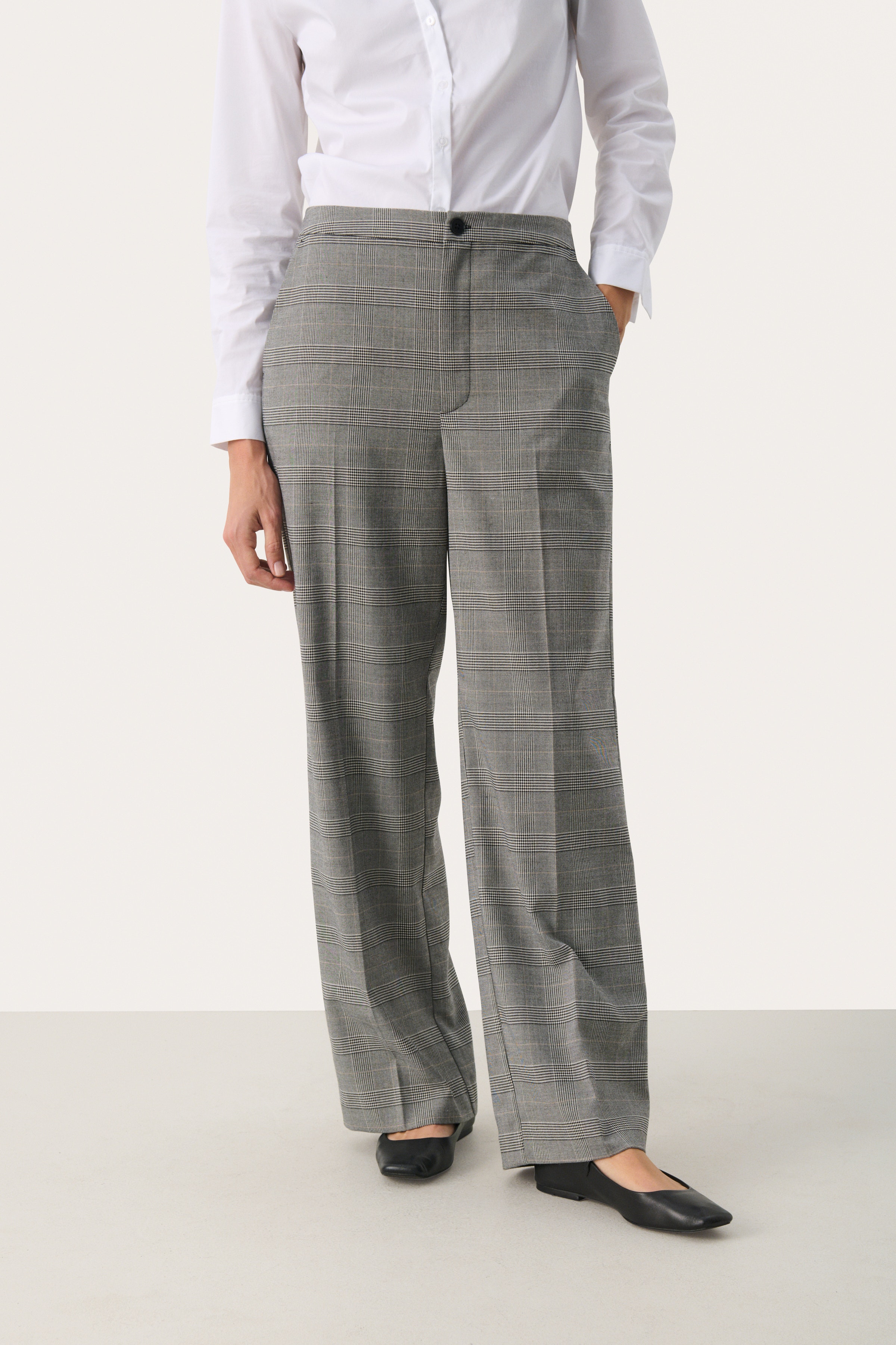 LinoraPW Trousers LOOKBOOK FRONT 30308903-303205