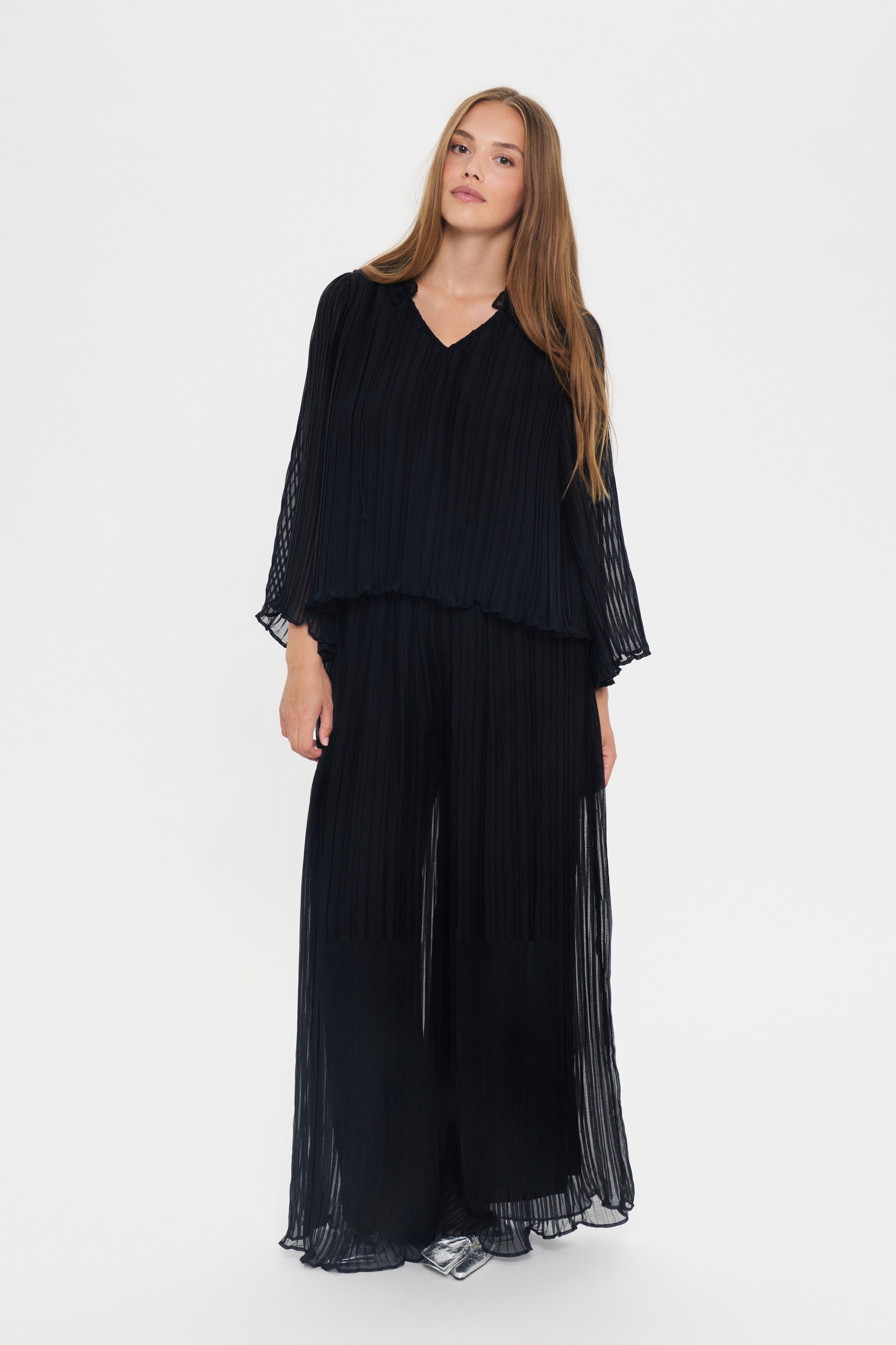 NuriSZ Blouse LOOKBOOK FRONT 30514597-193911