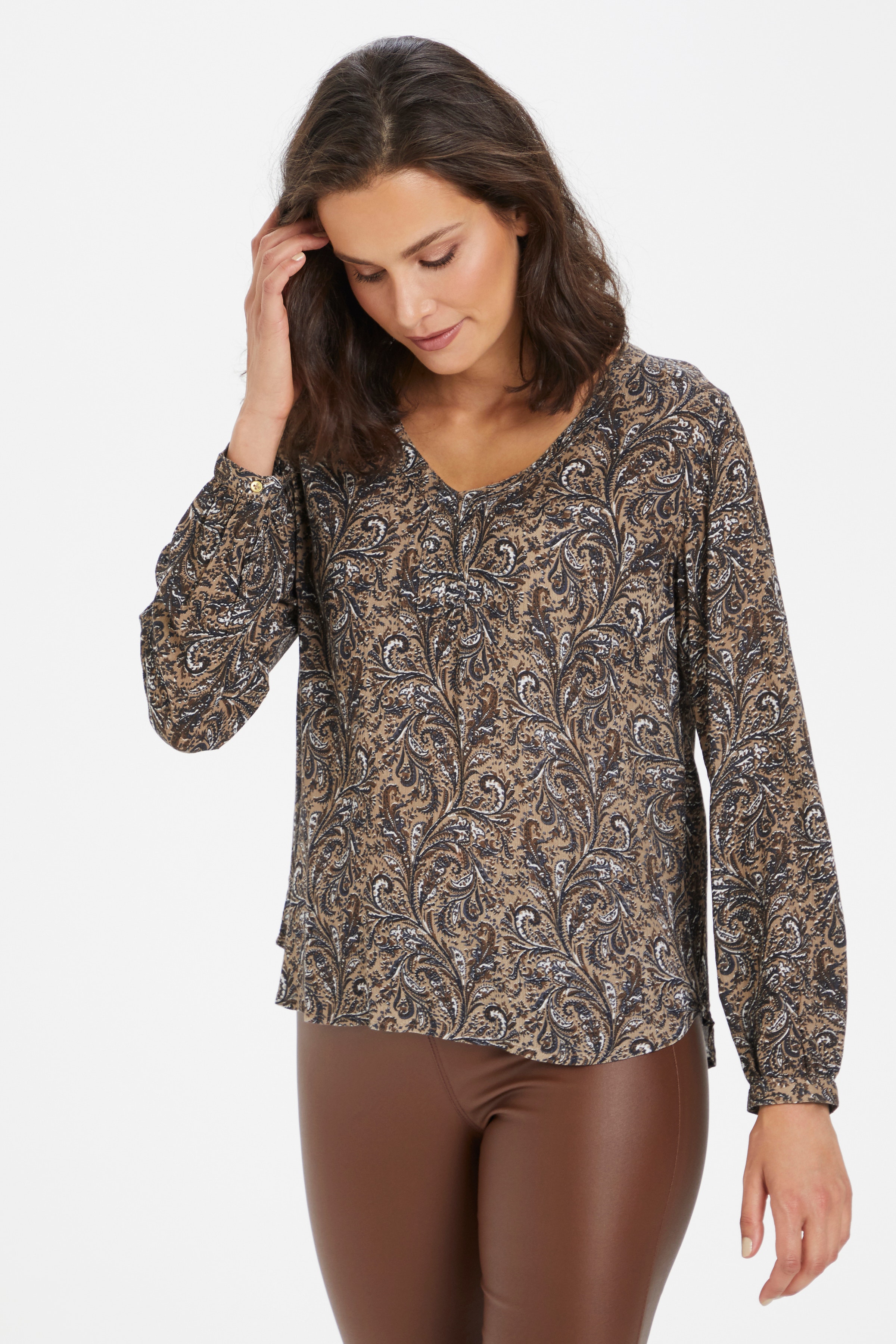Langermet bluse LOOKBOOK FRONT 10504793-100483
