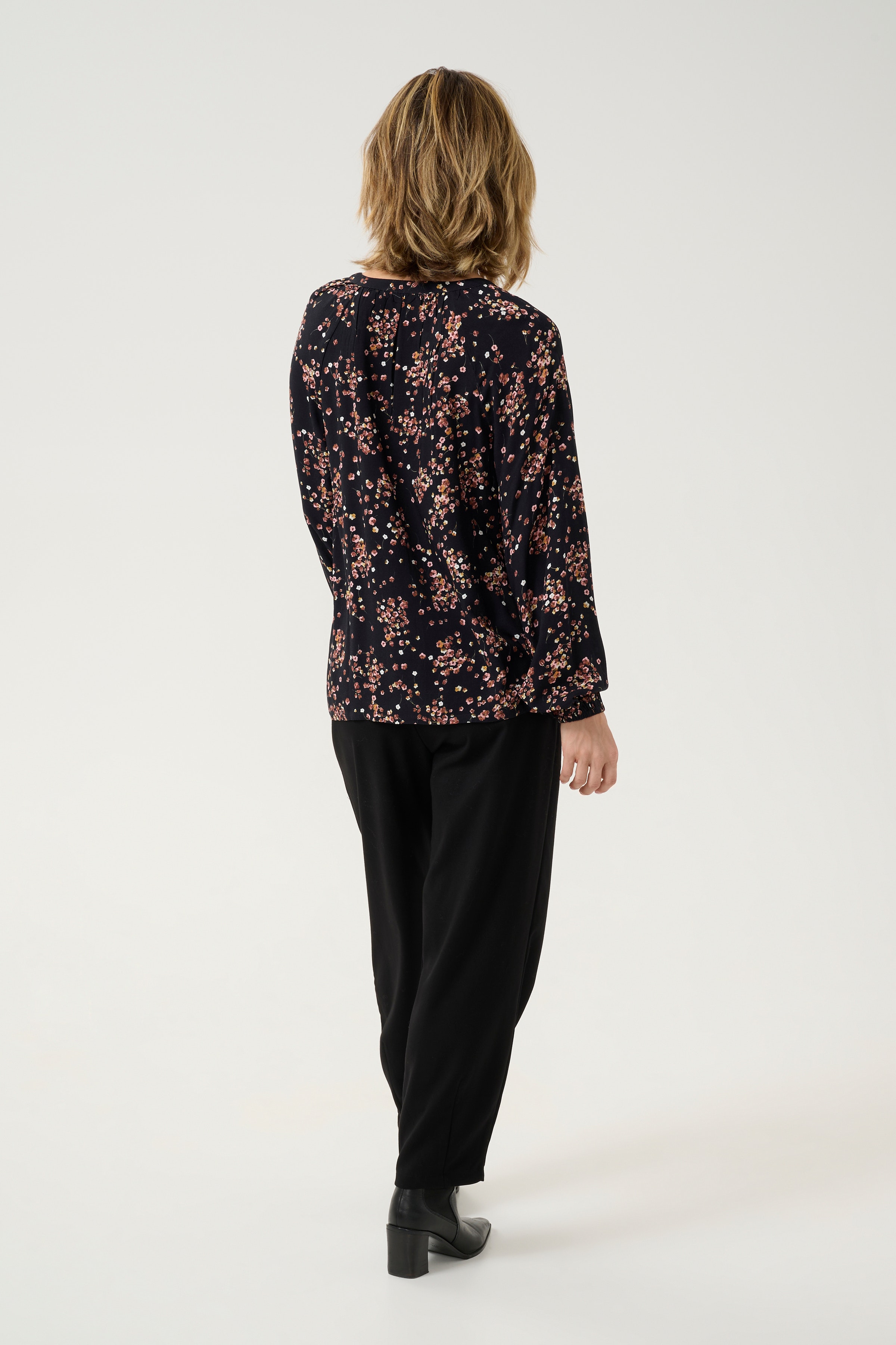 BPnuella Blouse LOOKBOOK BACK 10590783-106774B