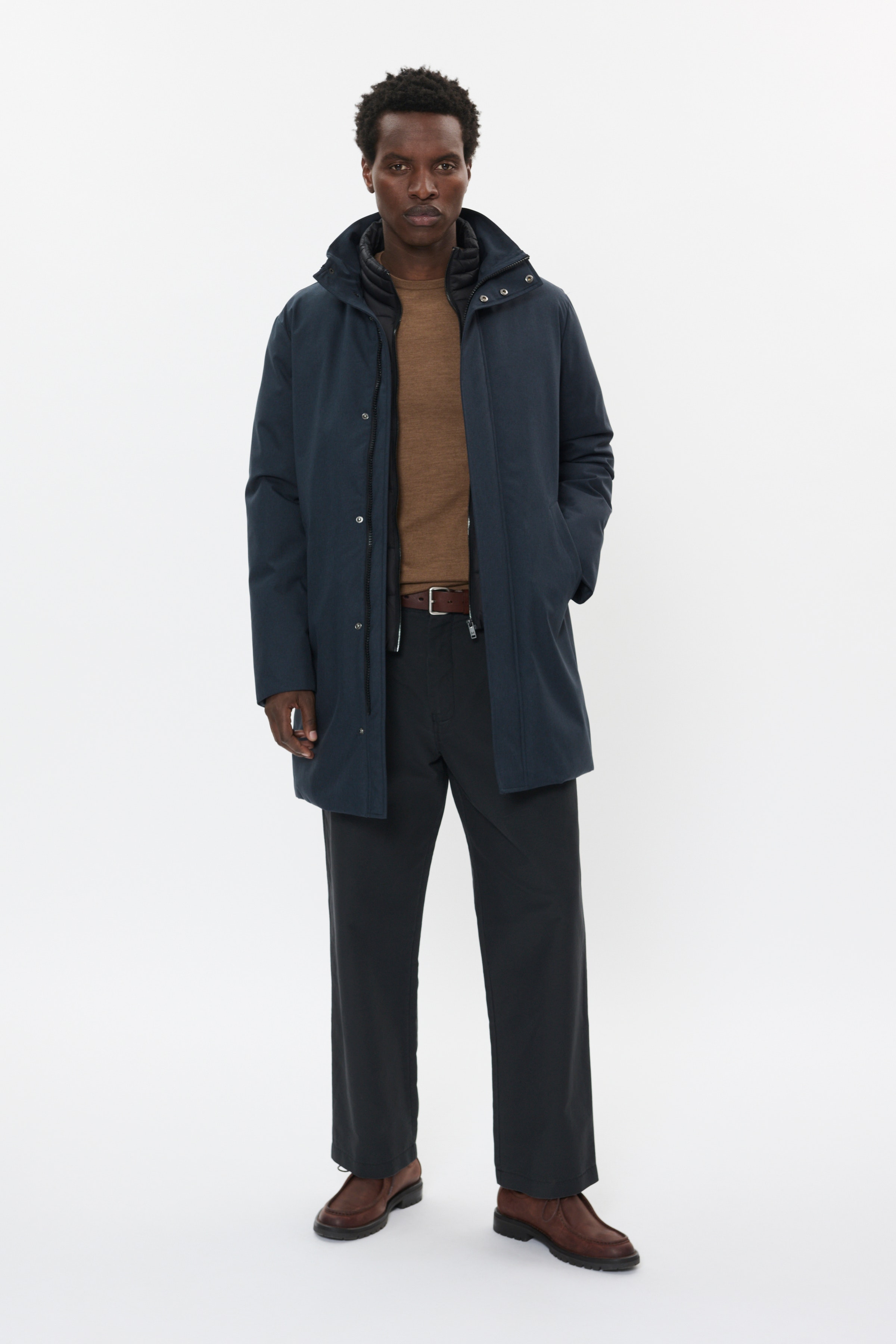 MAharvey Mantel LOOKBOOK FRONT 30208145-194011