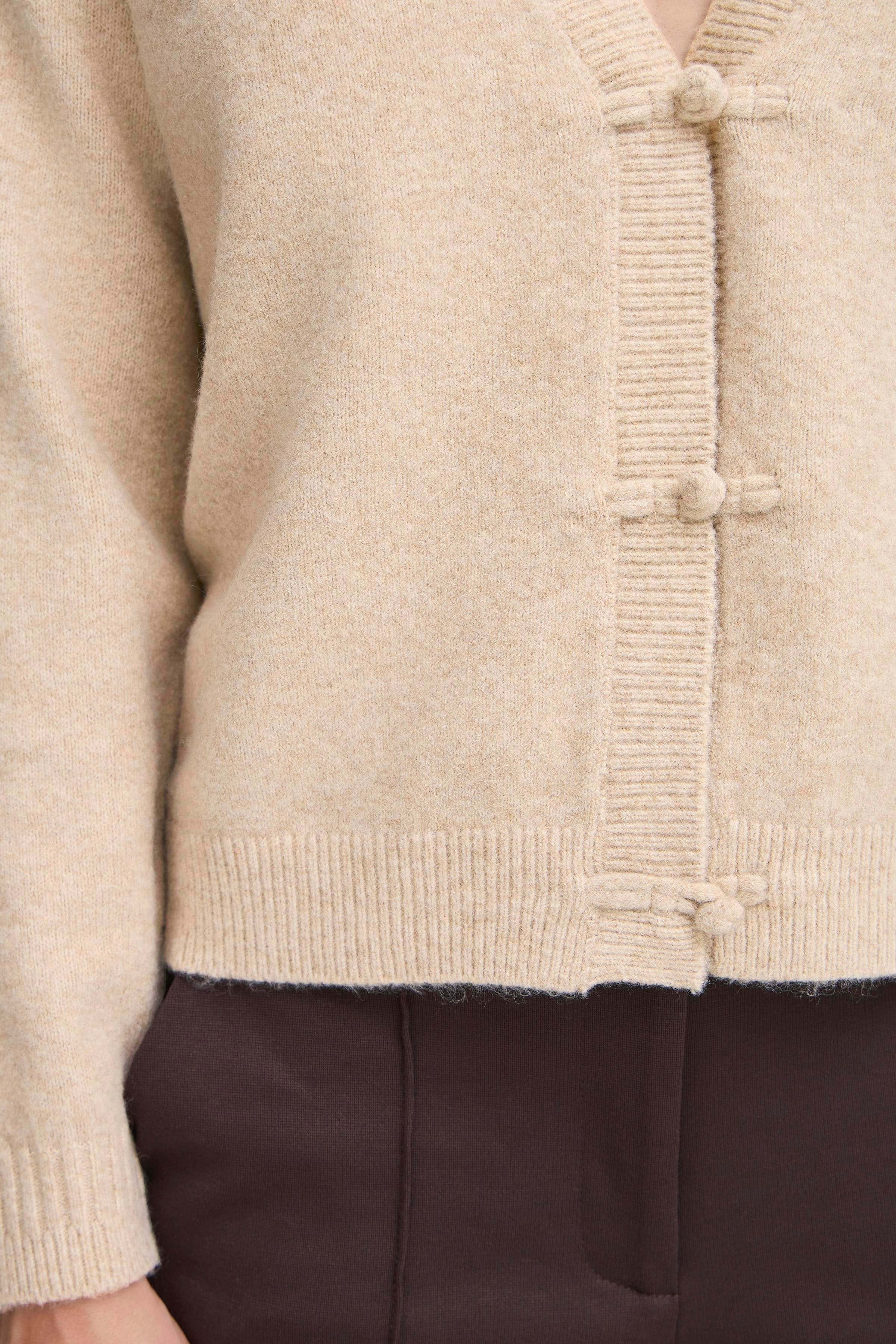 IHDASILA Cardigan LOOKBOOK DETAIL 20124215-1304011