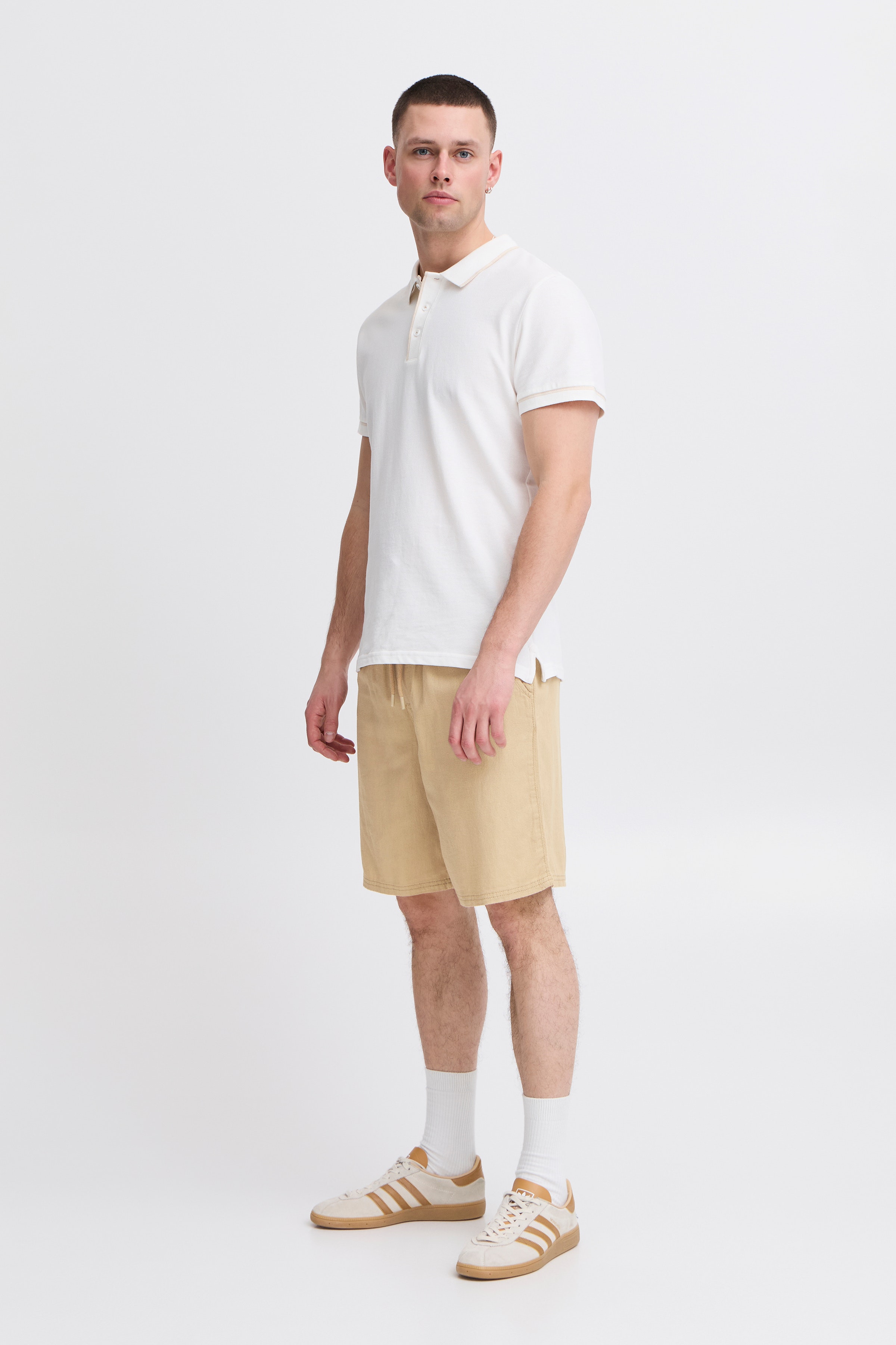 Shorts LOOKBOOK FRONT 20717868-161315