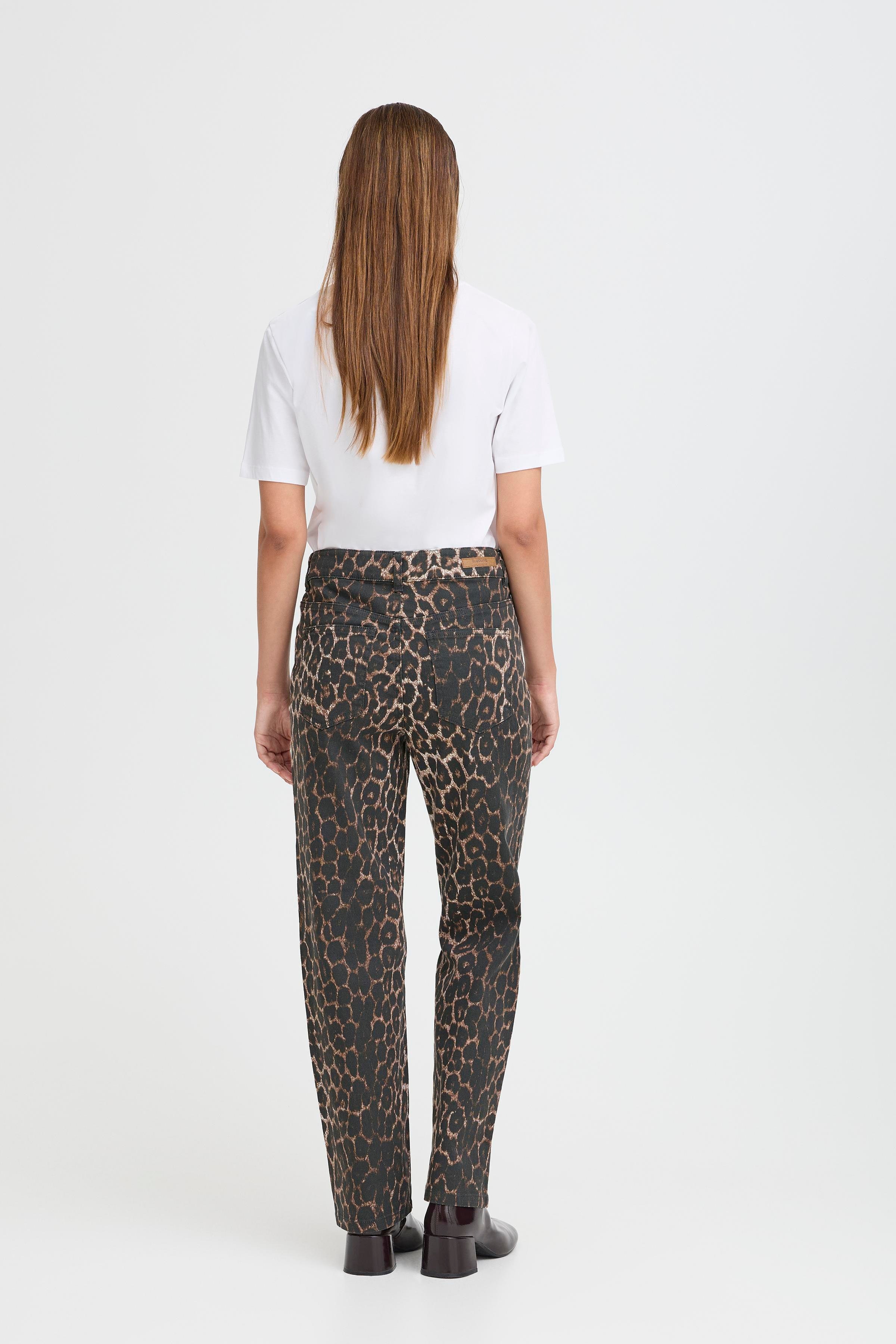BYKENNA Jeans LOOKBOOK FRONT 20817019-205022