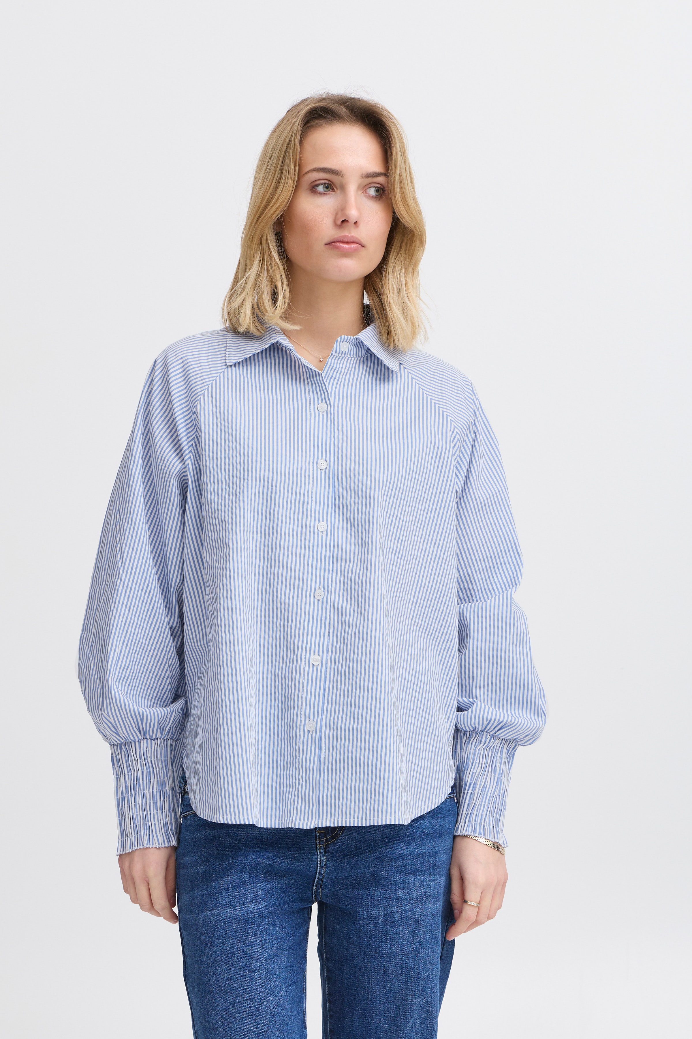 SBGLENDA Bluse LOOKBOOK FRONT 22100908-203403