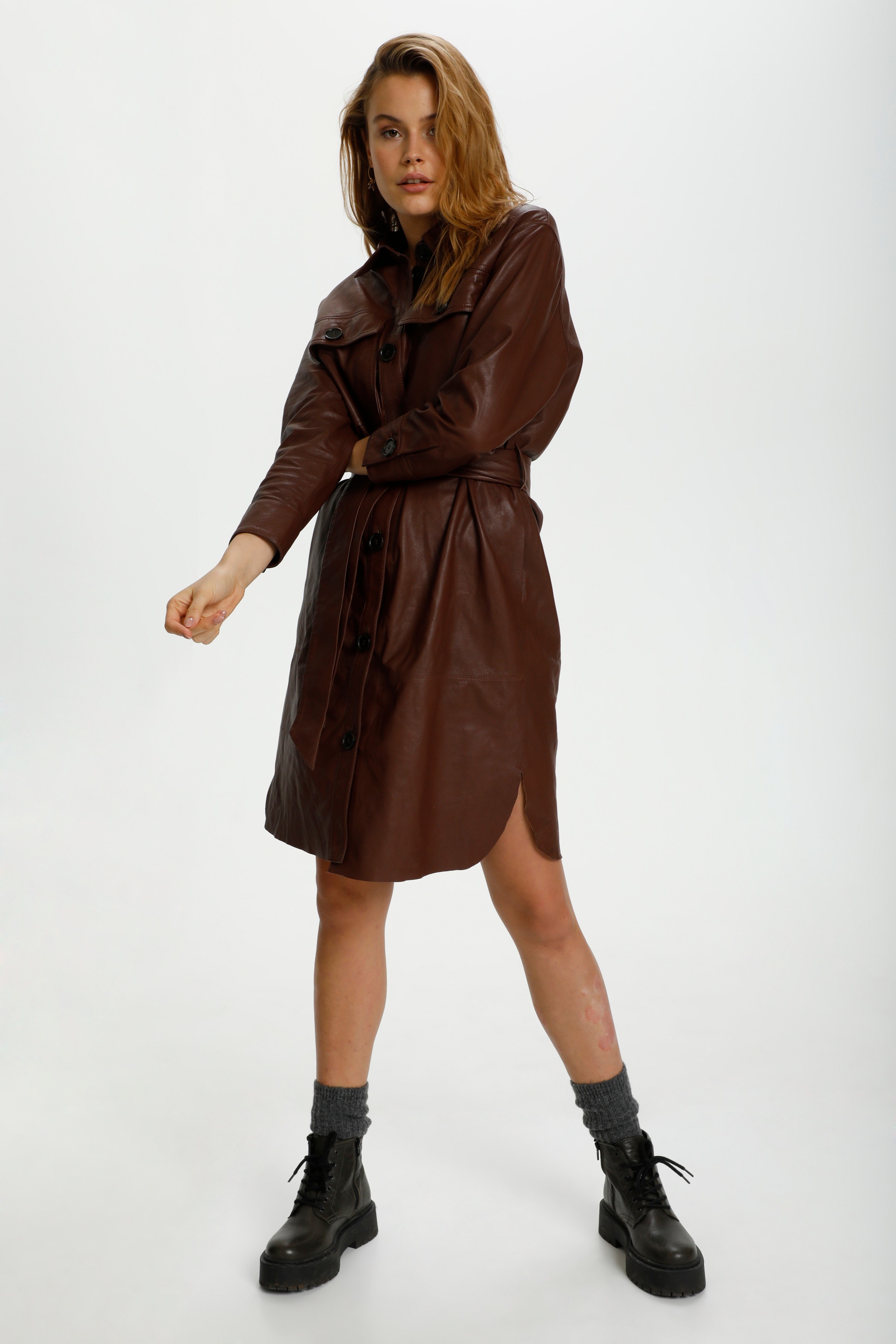 IbenSZ Dress

 LOOKBOOK BACK 30511344-191436