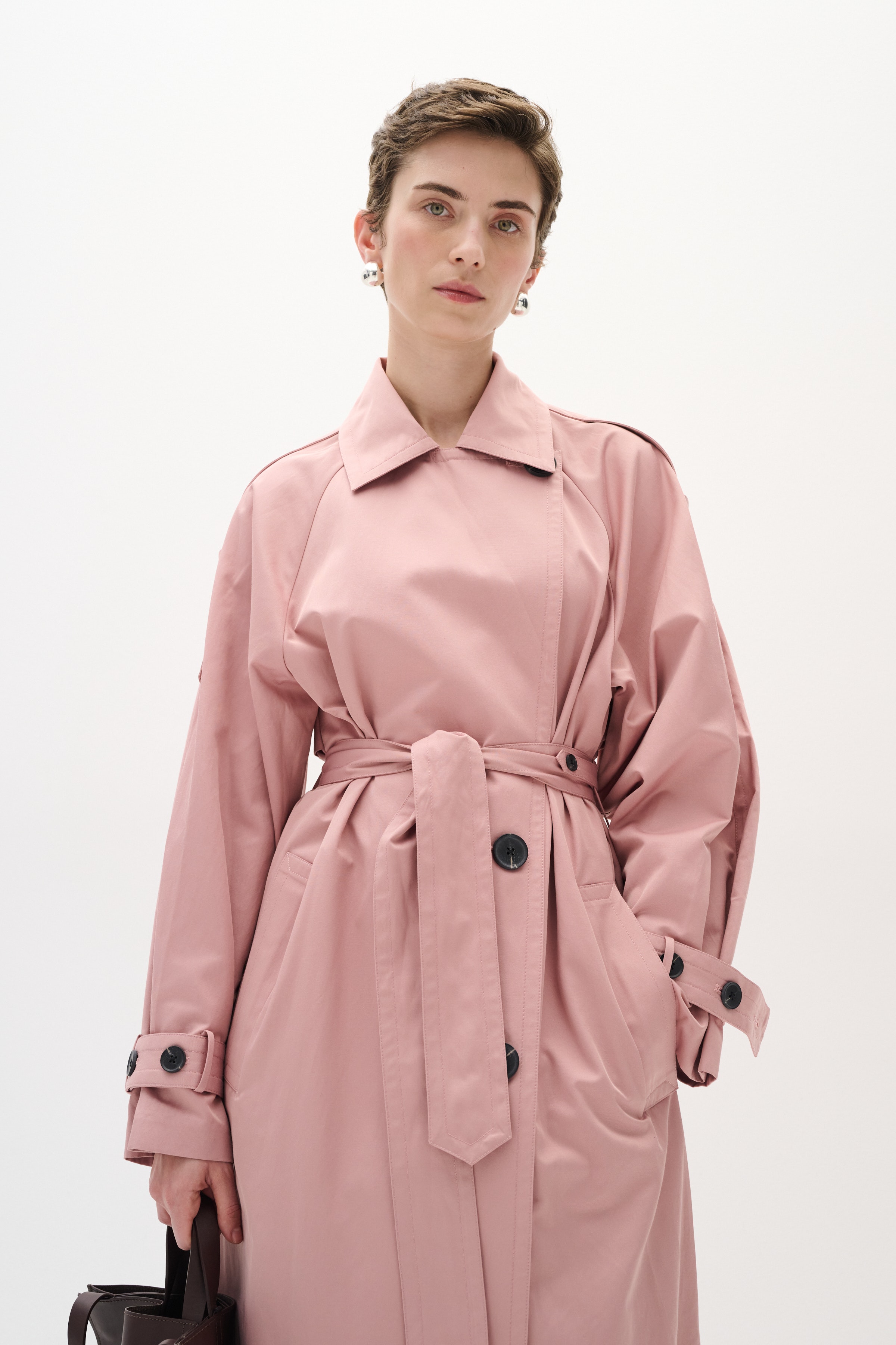 UmayaIW Trenchcoat LOOKBOOK FRONT 30110020-161516