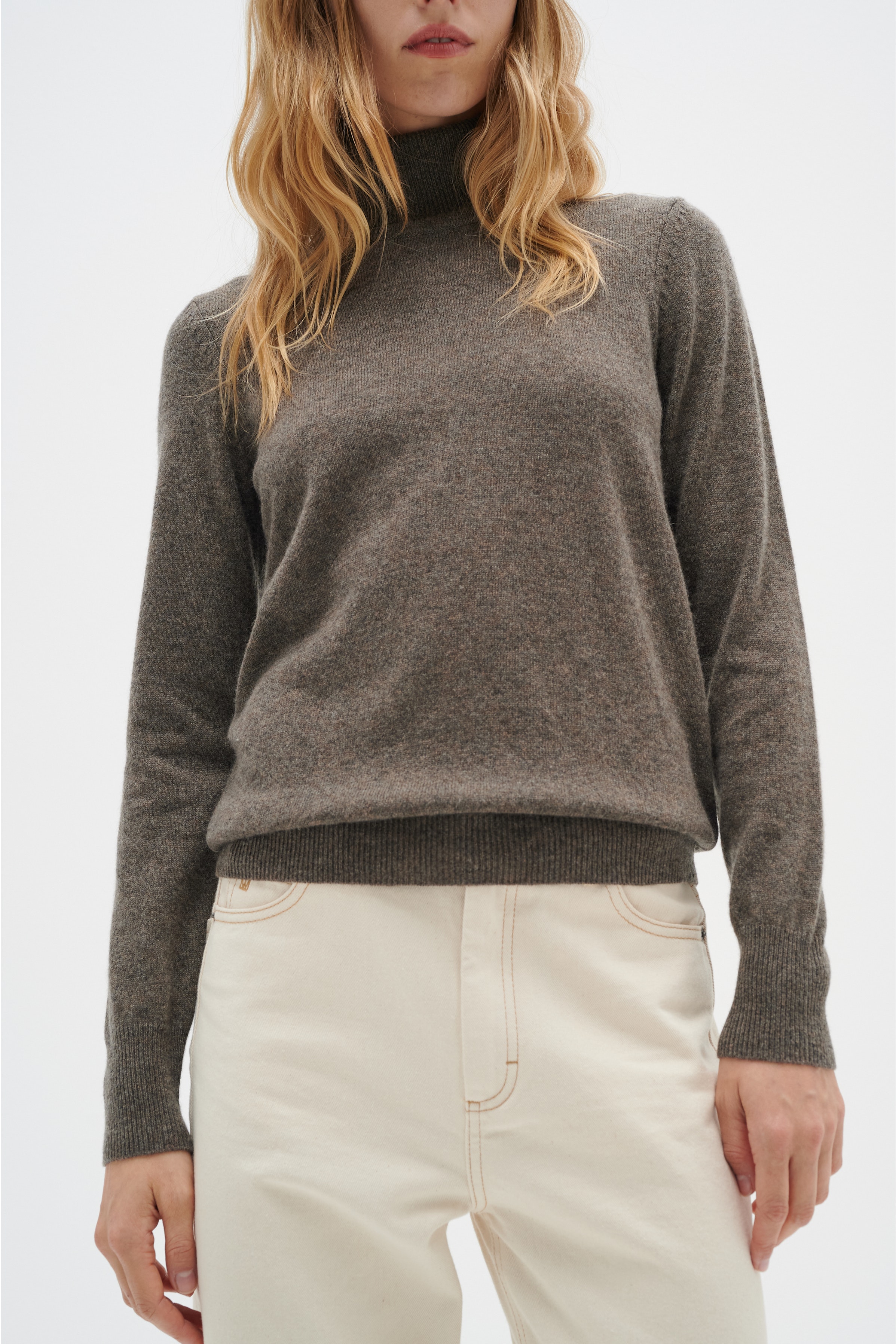 LukkaIW Rollneck Cashmere Pullover LOOKBOOK DETAIL 30108211-300872