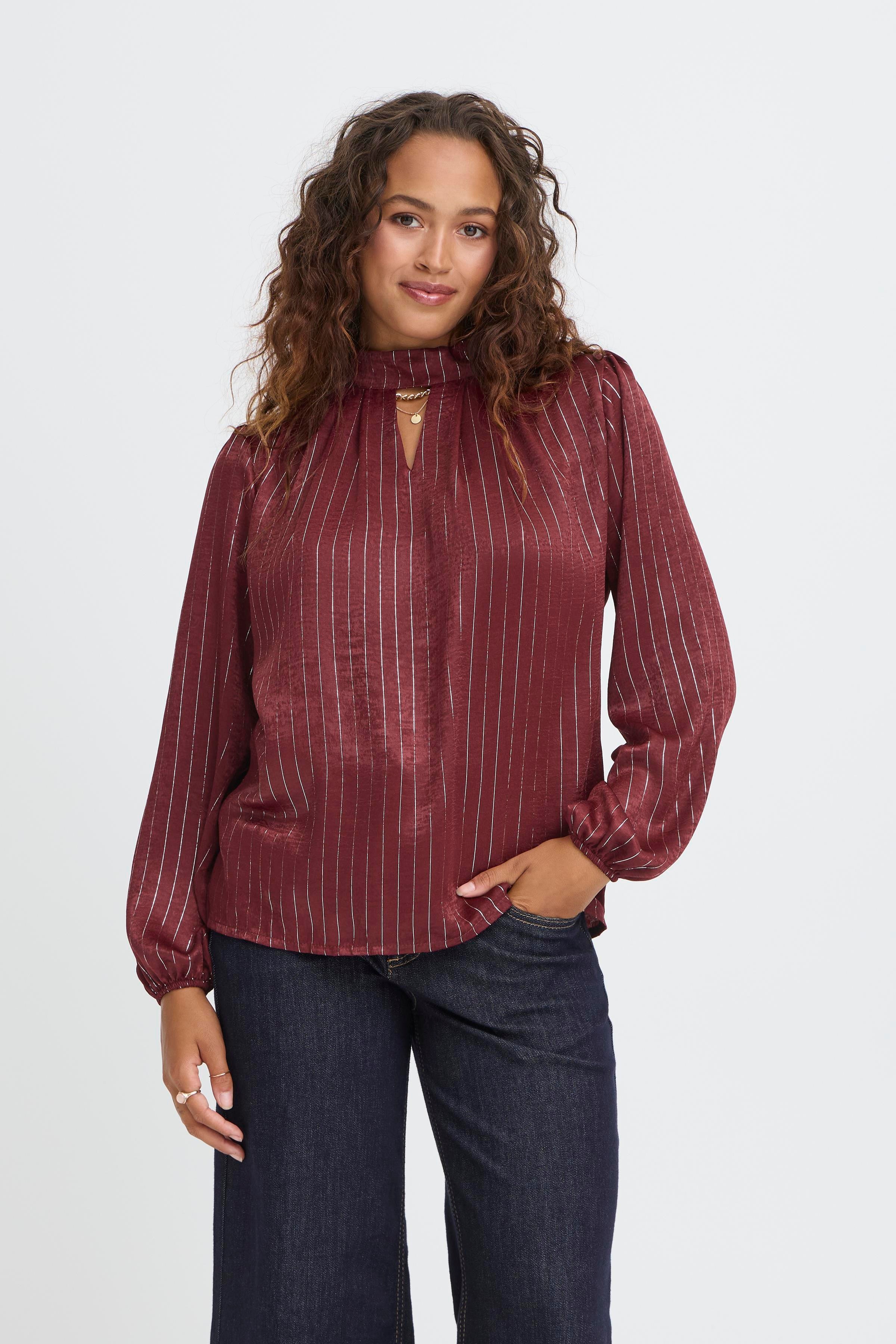 SBDAISY Blouse LOOKBOOK FRONT 22101116-191724