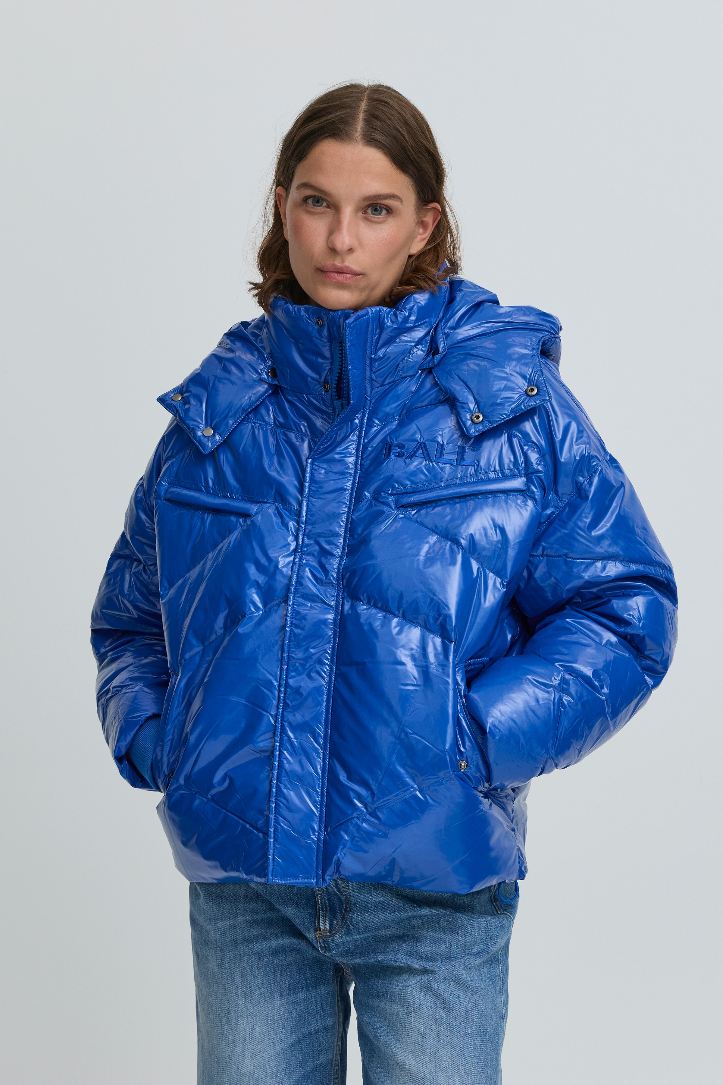 BASALVADORE Oberbekleidung LOOKBOOK FRONT 50405036-194056