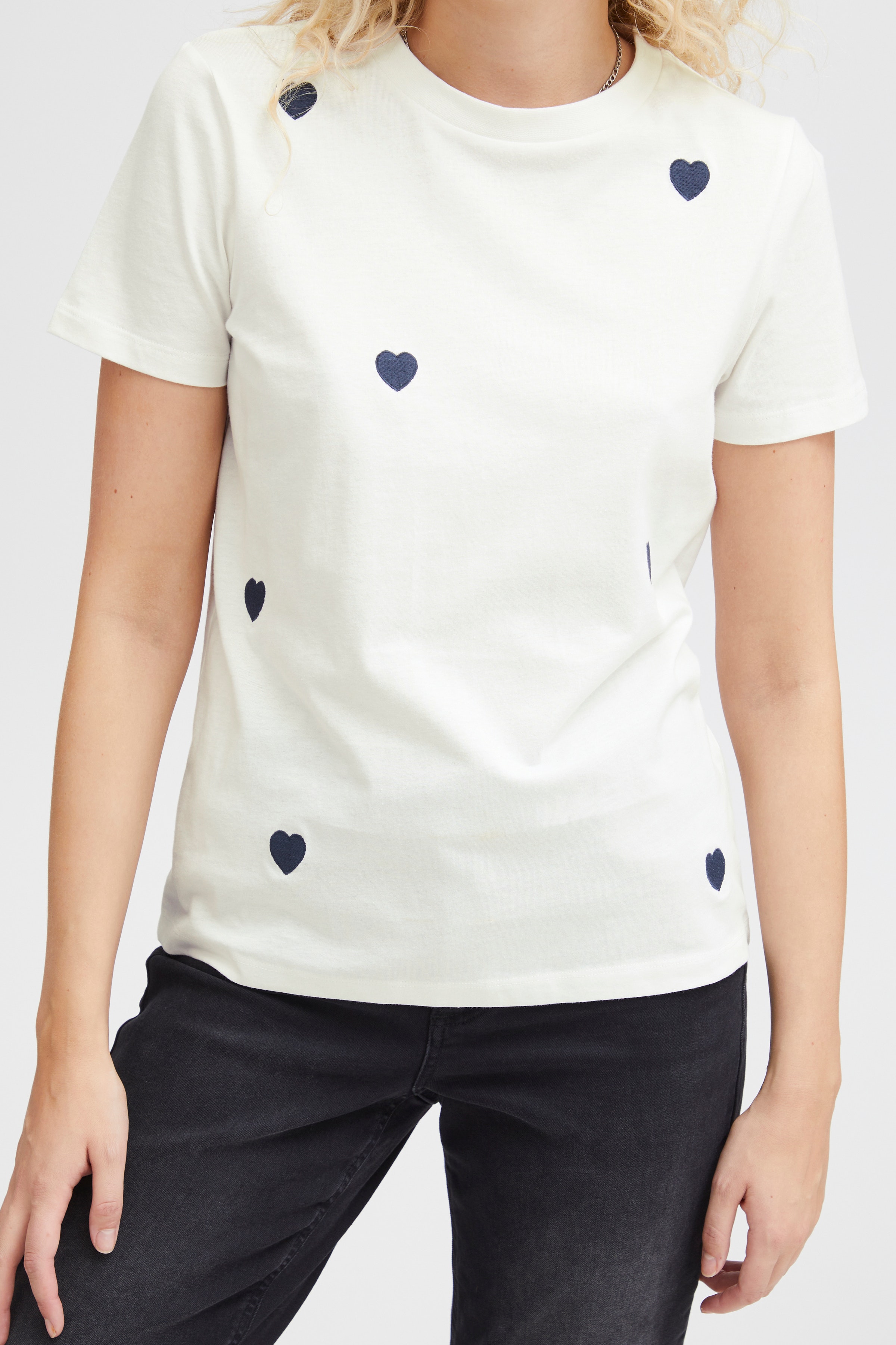 IHCAMINO T-shirt LOOKBOOK DETAIL 20120411-194010