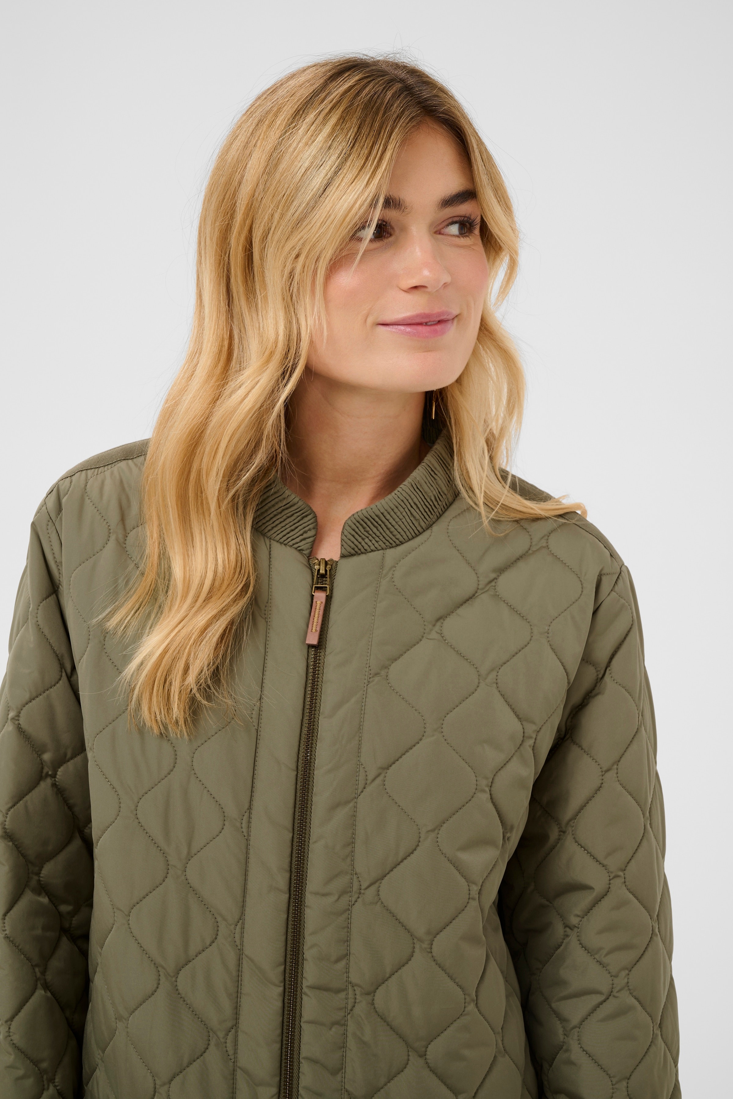 ArwenCR Oberbekleidung LOOKBOOK DETAIL 10606580-190510