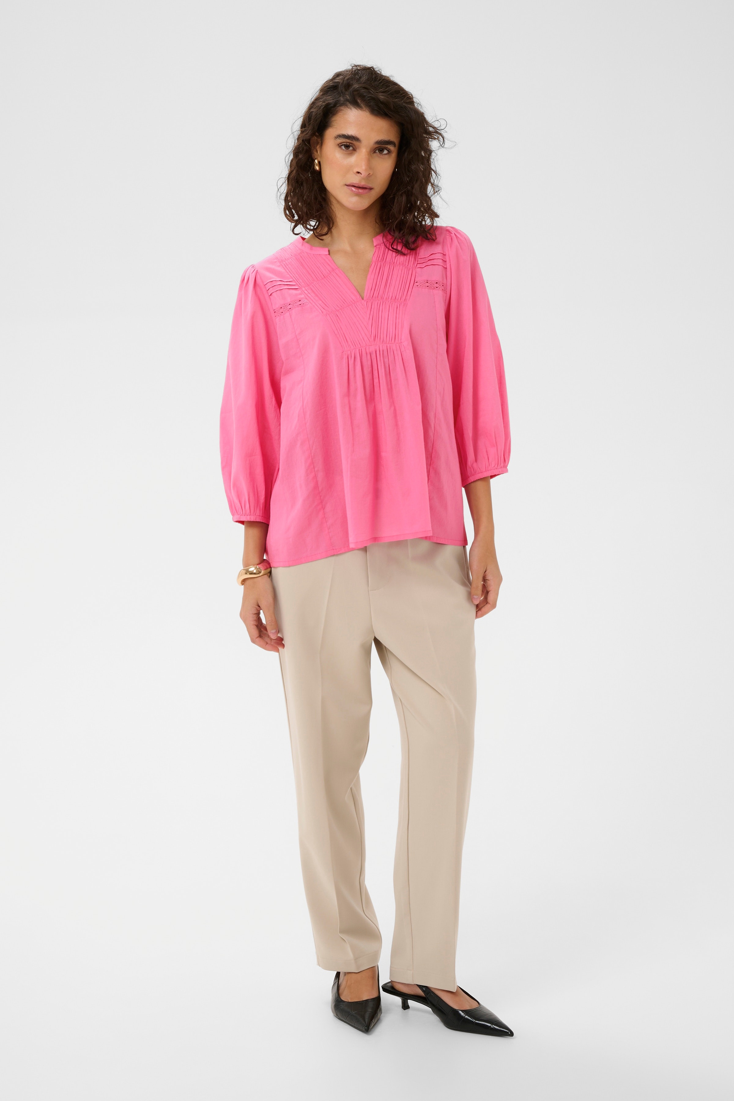 KAkarli Blouse LOOKBOOK FRONT 10511924-162118