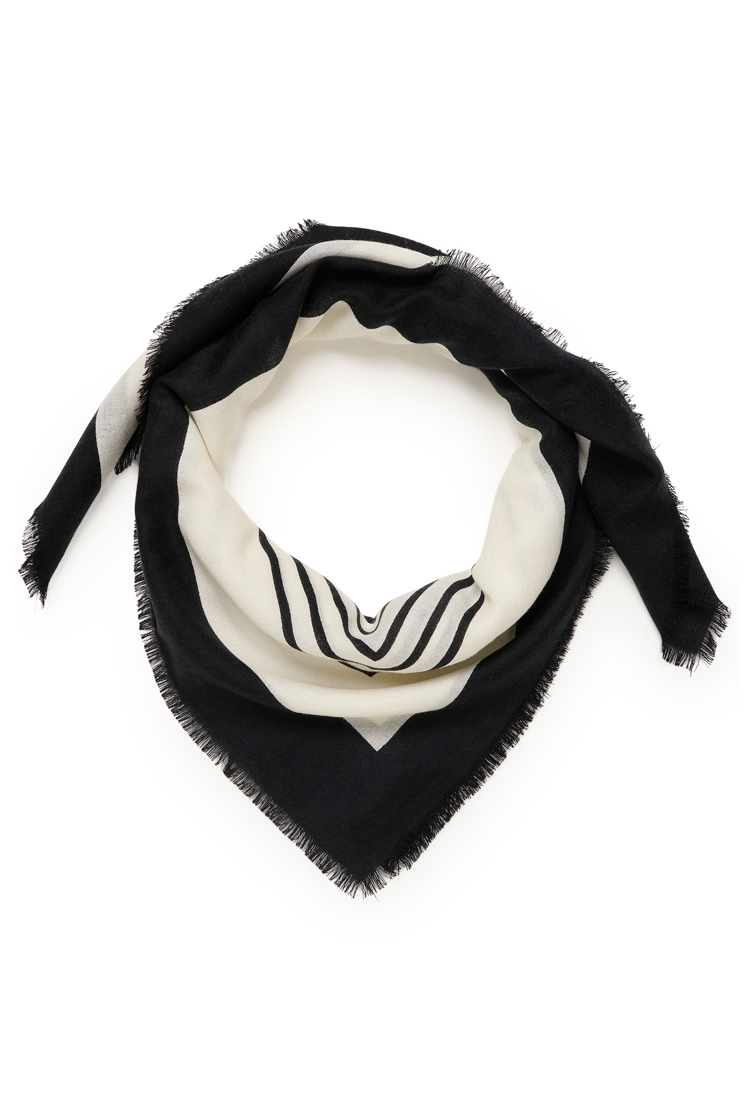 AmiIW Scarf PACK FRONT 30110773-304068