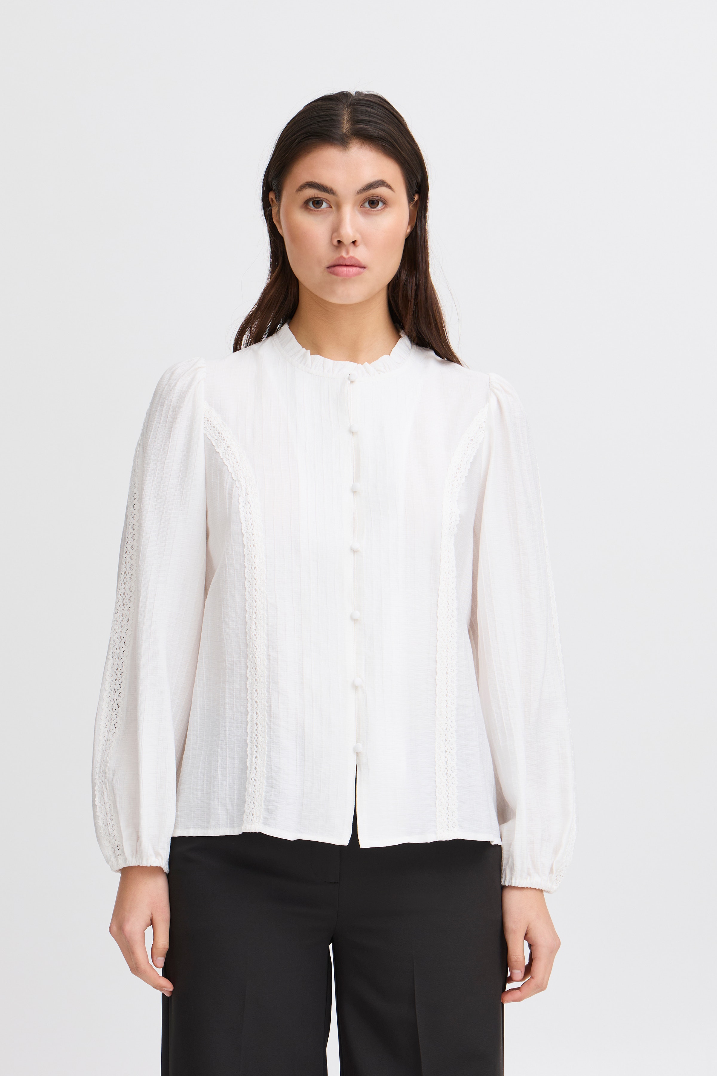 IHEVINA Skjorte LOOKBOOK FRONT 20123543-114201