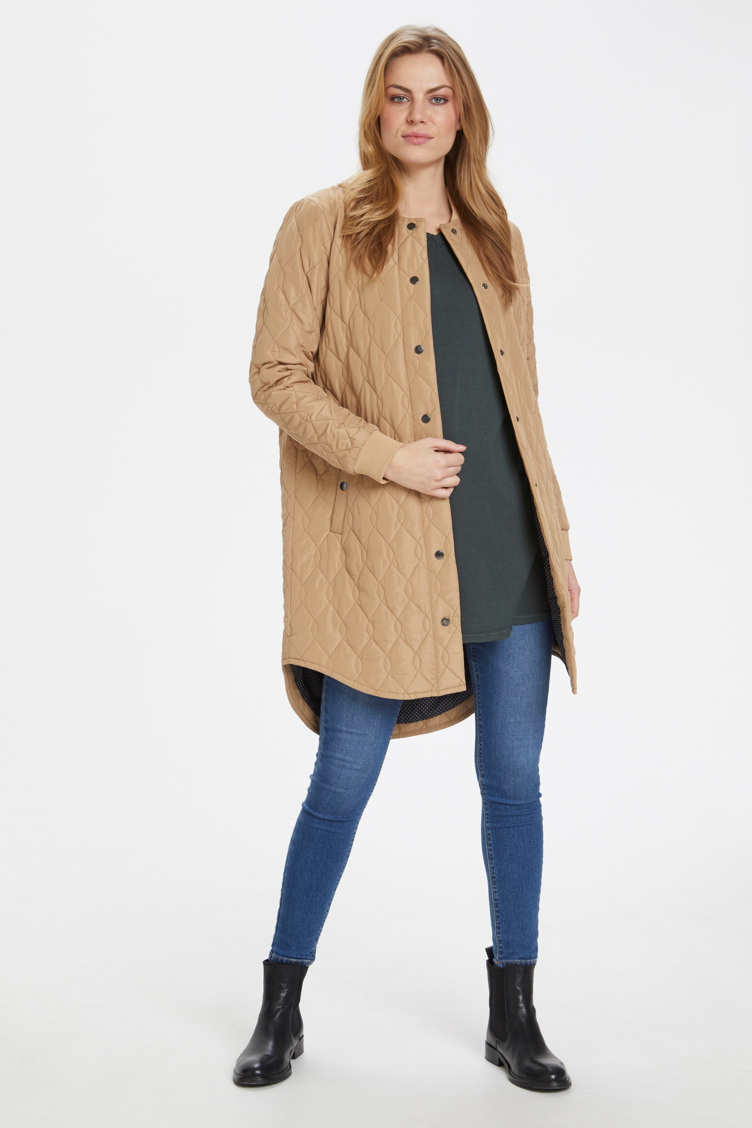 KAshally Kåpe LOOKBOOK FRONT 10504093-50360