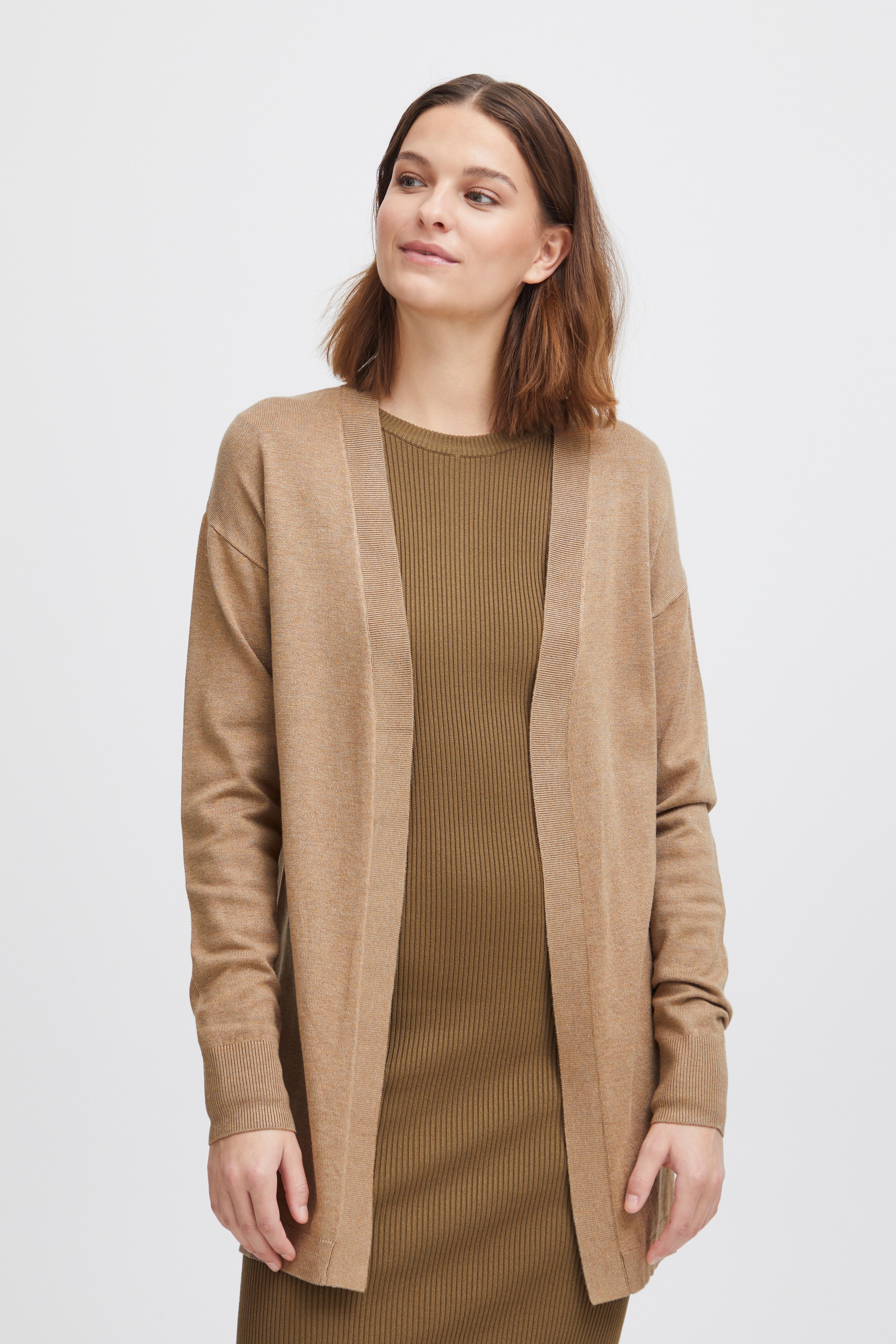 BYMMORLA Cardigan LOOKBOOK FRONT 20814392-1713141