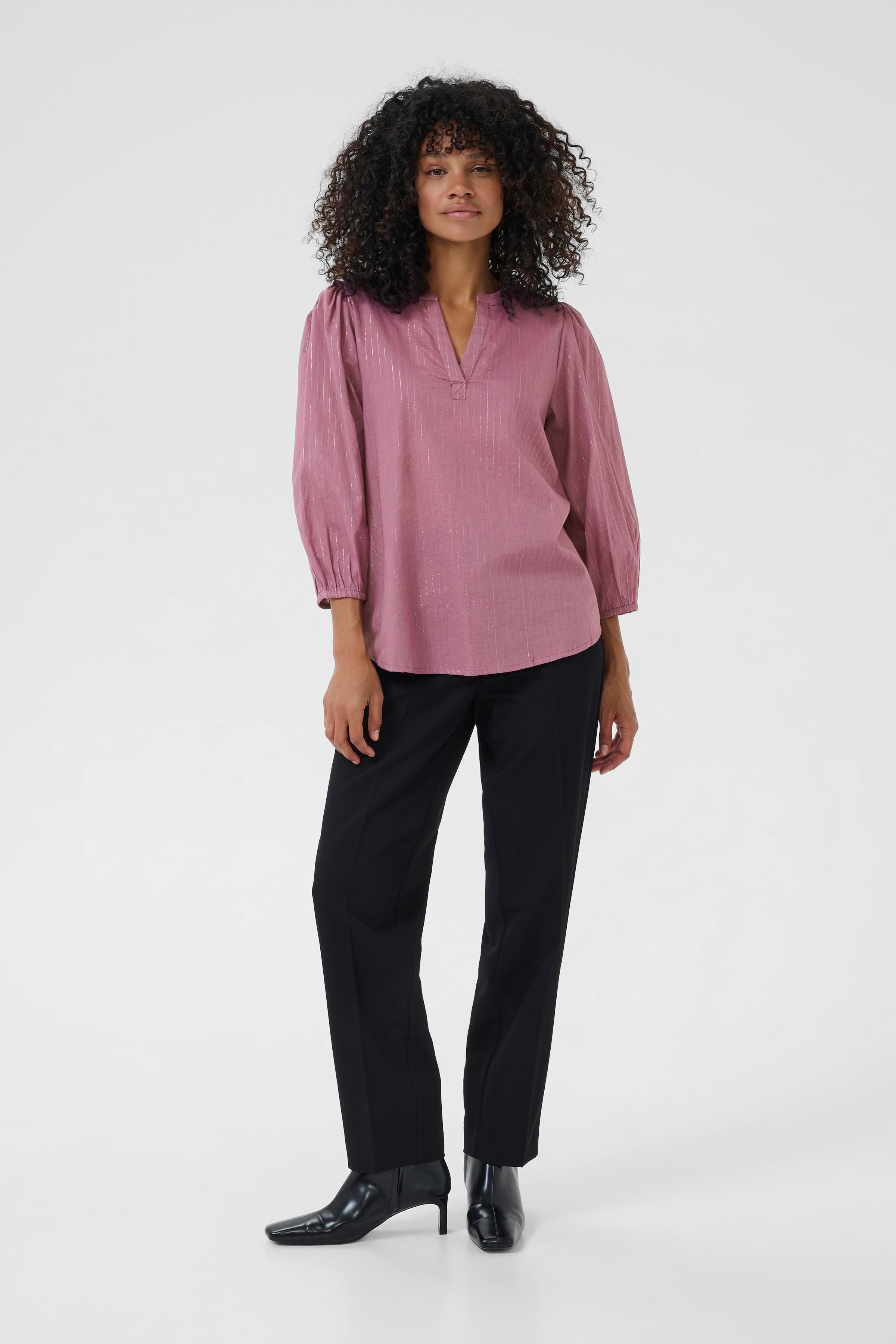 KAluise Blouse LOOKBOOK FRONT 10511016-181709