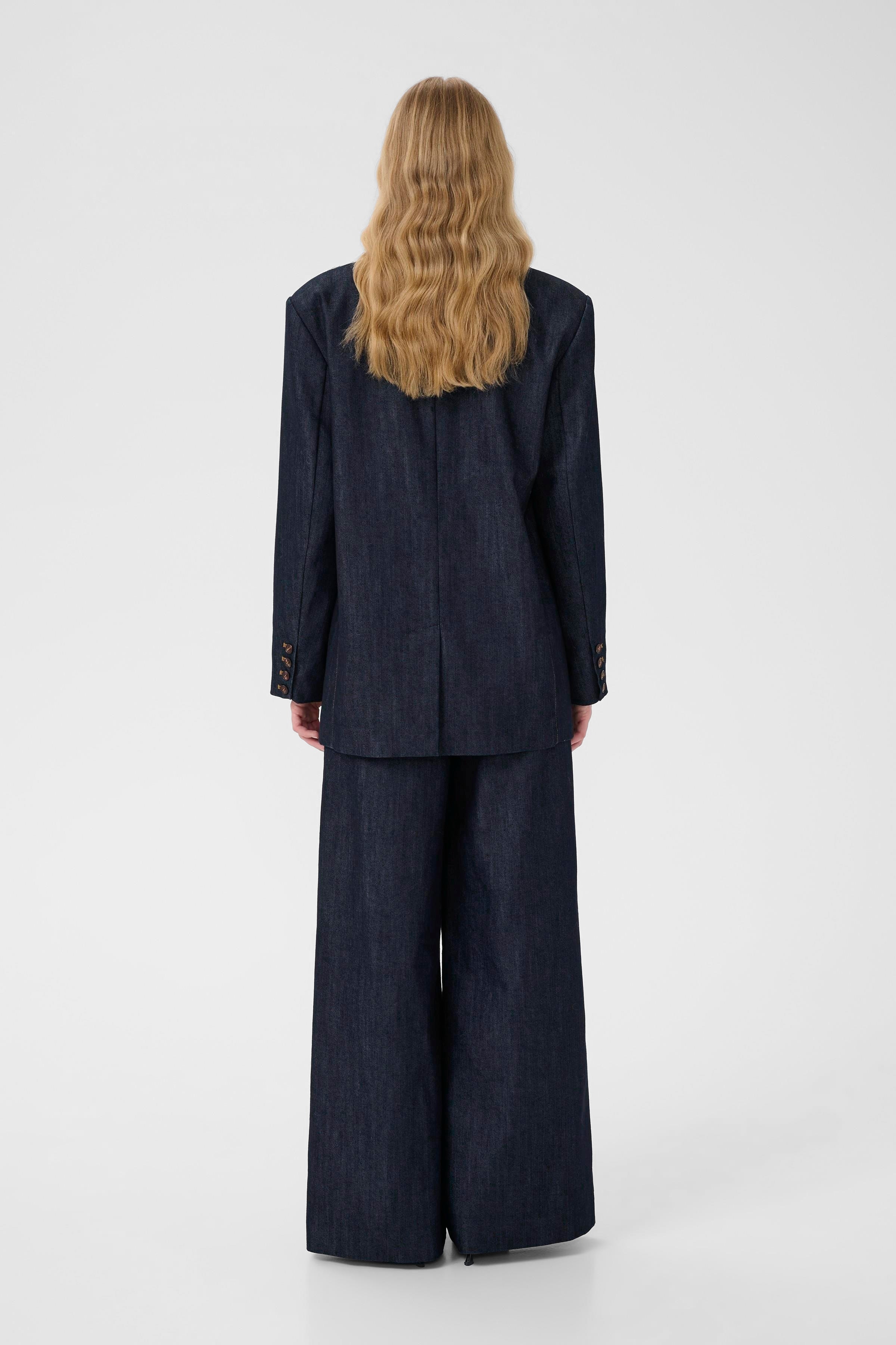 GZelli Blazer LOOKBOOK BACK 10910928-107357