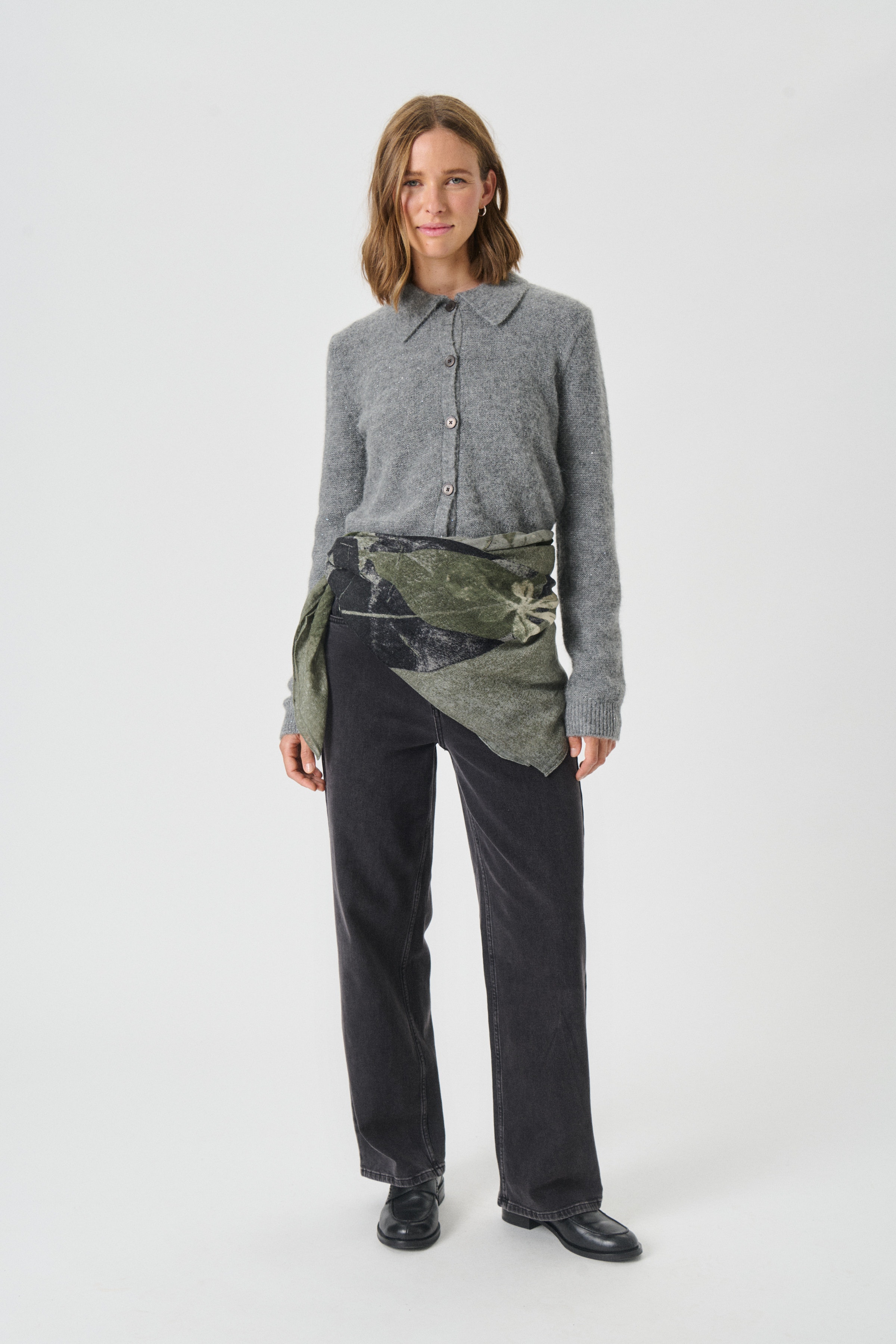 FelisiaPW Tuch LOOKBOOK FRONT 30309166-304829
