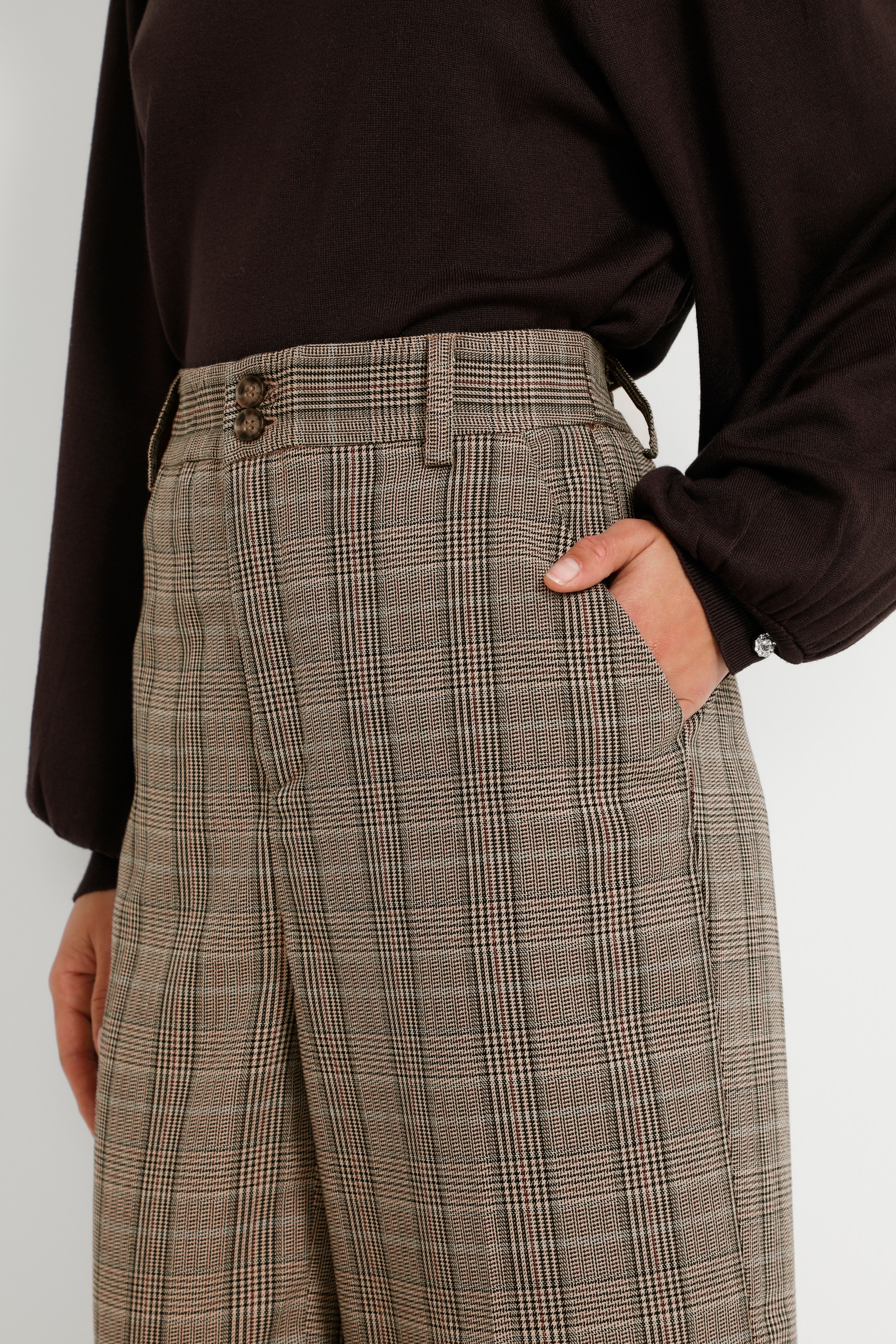 KAdiana Pantalon LOOKBOOK DETAIL 10506675-103034