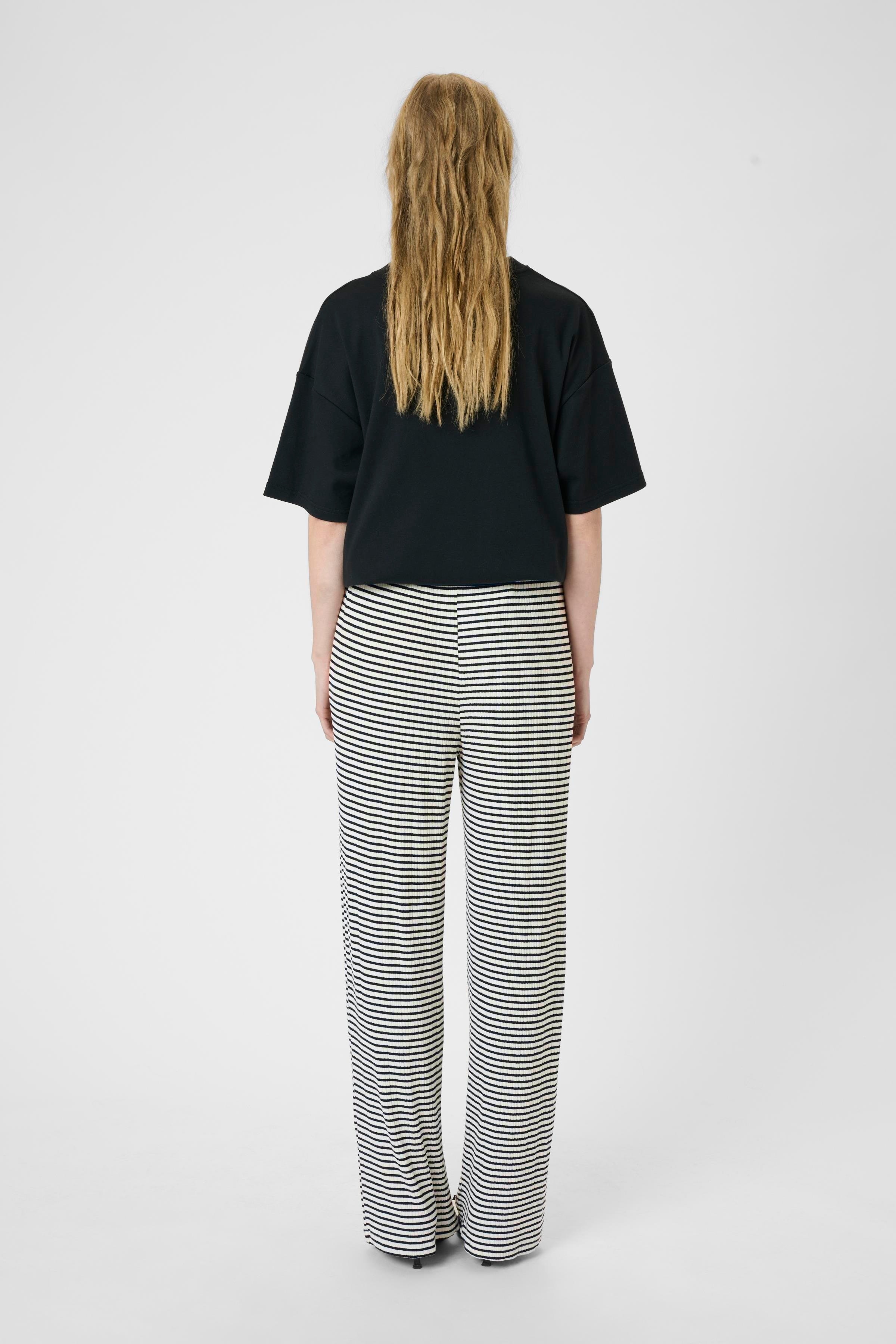 KBCandace Trousers LOOKBOOK FRONT 10105451-103953