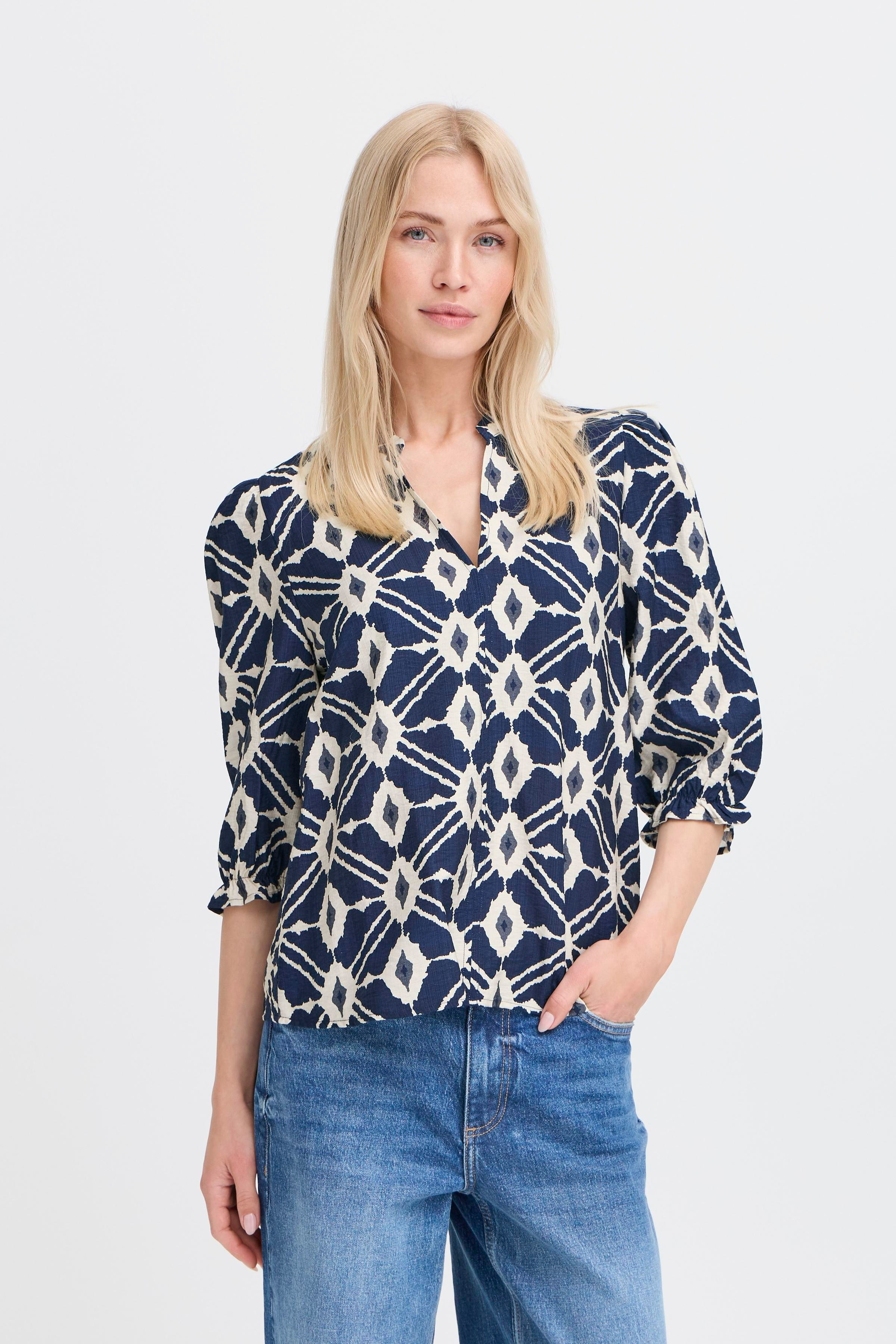 BYIKAIA Blus LOOKBOOK FRONT 20818367-900003021