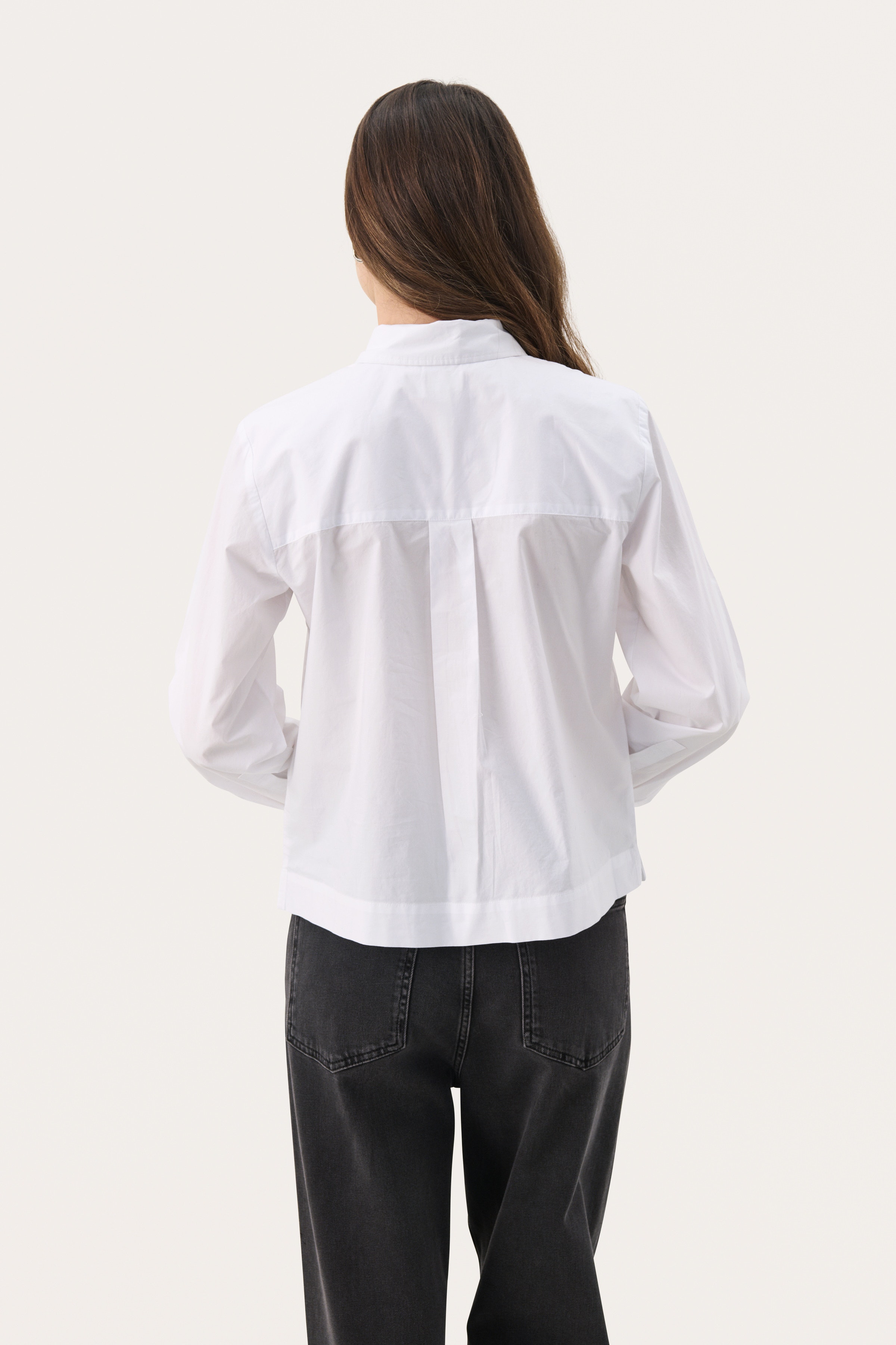 PranveraPW Shirt LOOKBOOK BACK 30309265-110601