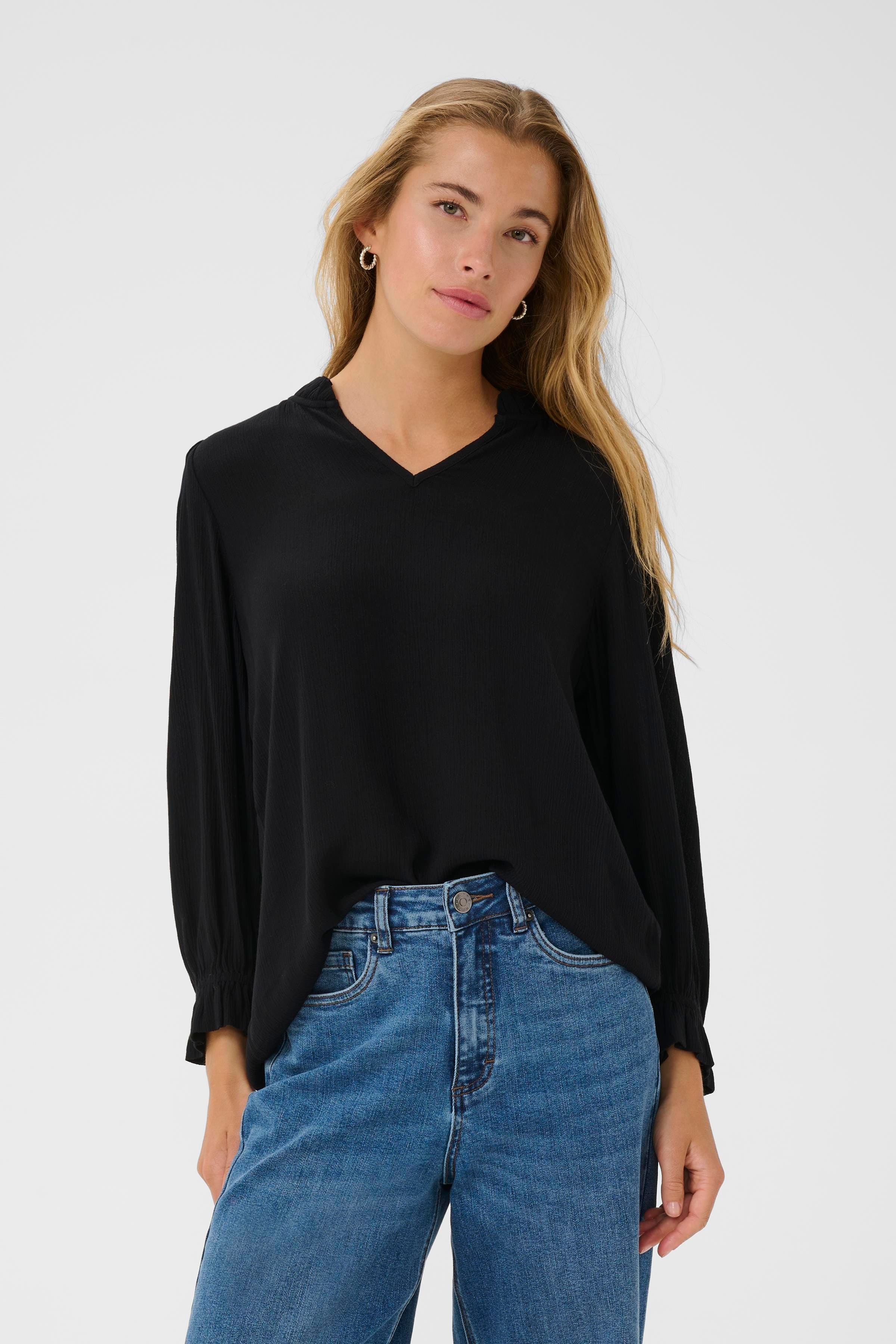 KAliv Bluse LOOKBOOK FRONT 10510746-100121